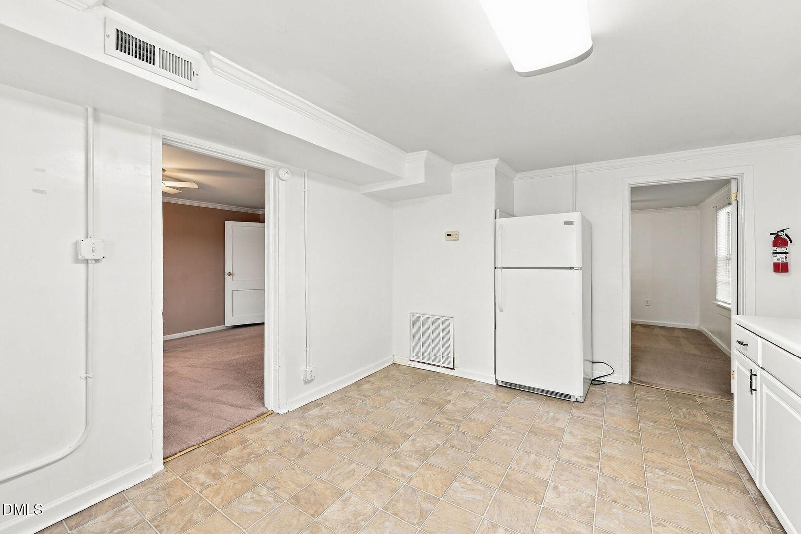101 E Woodall Street D Property Photo 4
