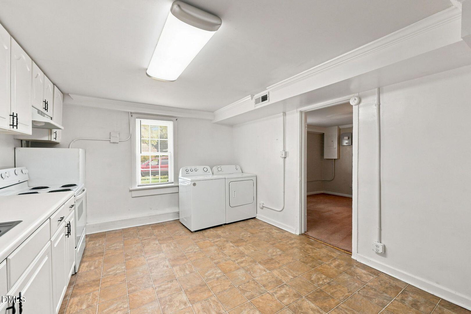 101 E Woodall Street D Property Photo 8