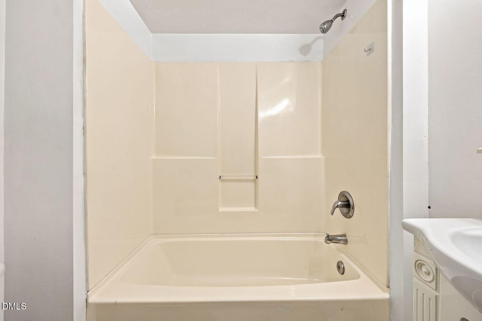 101 E Woodall Street D Property Photo 12
