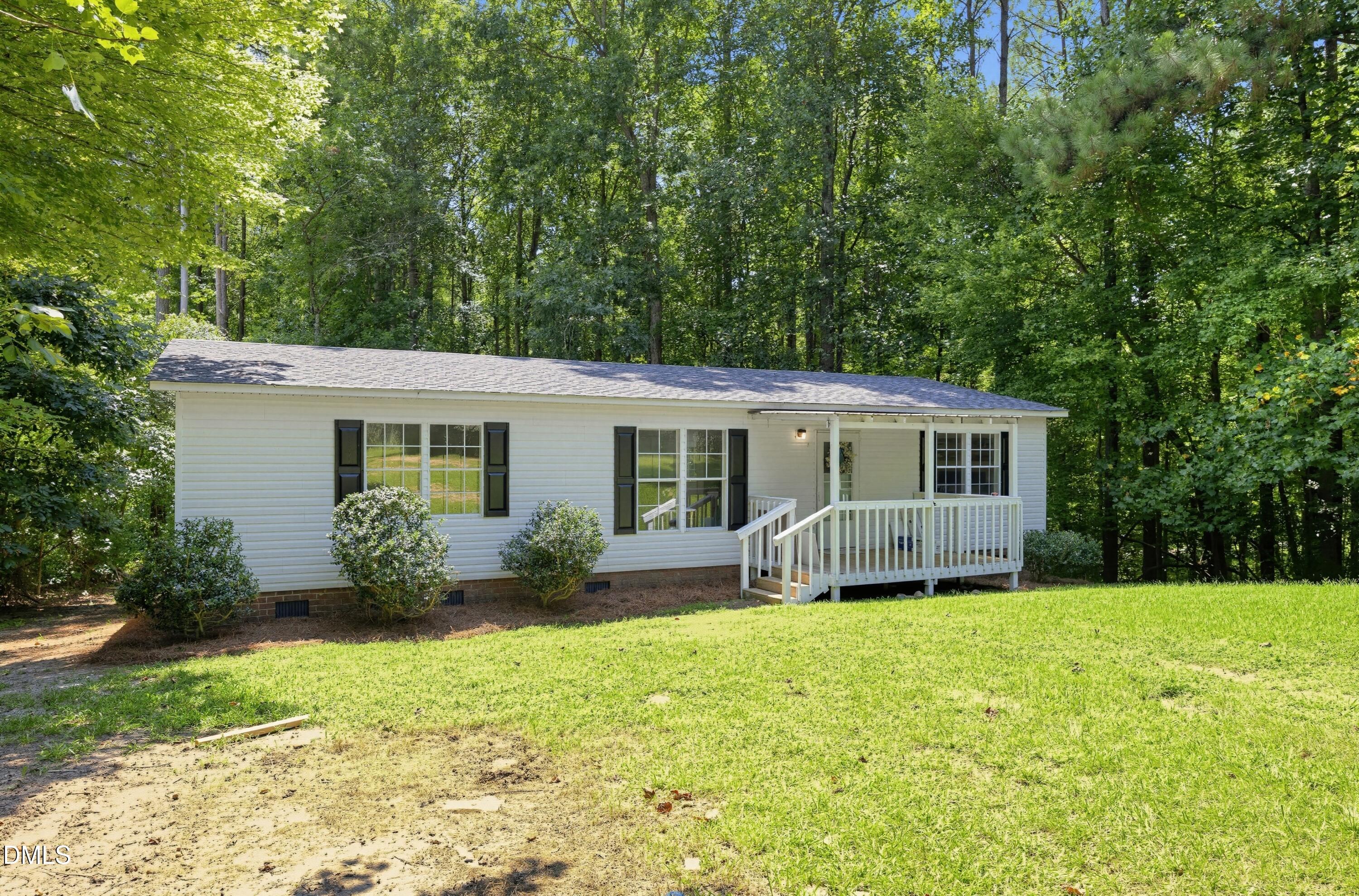 129 Pet Rock Court Property Photo 2
