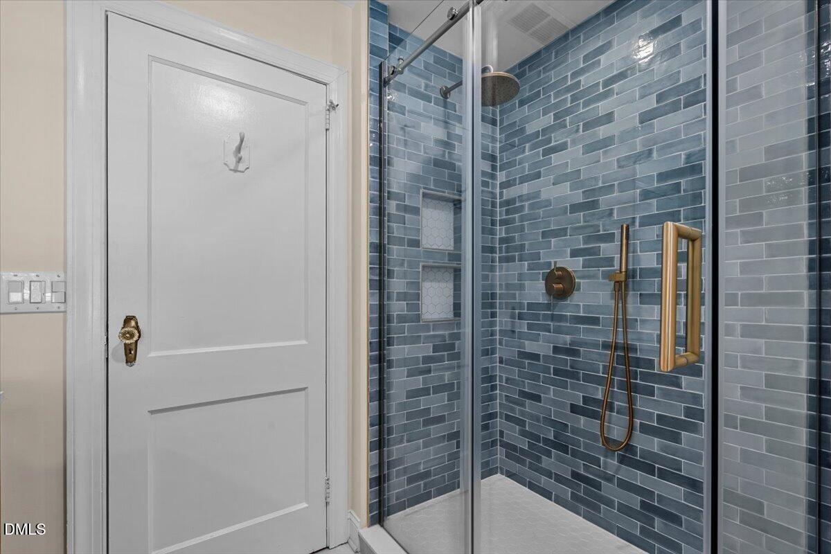 2702 Augusta Drive Property Photo 36