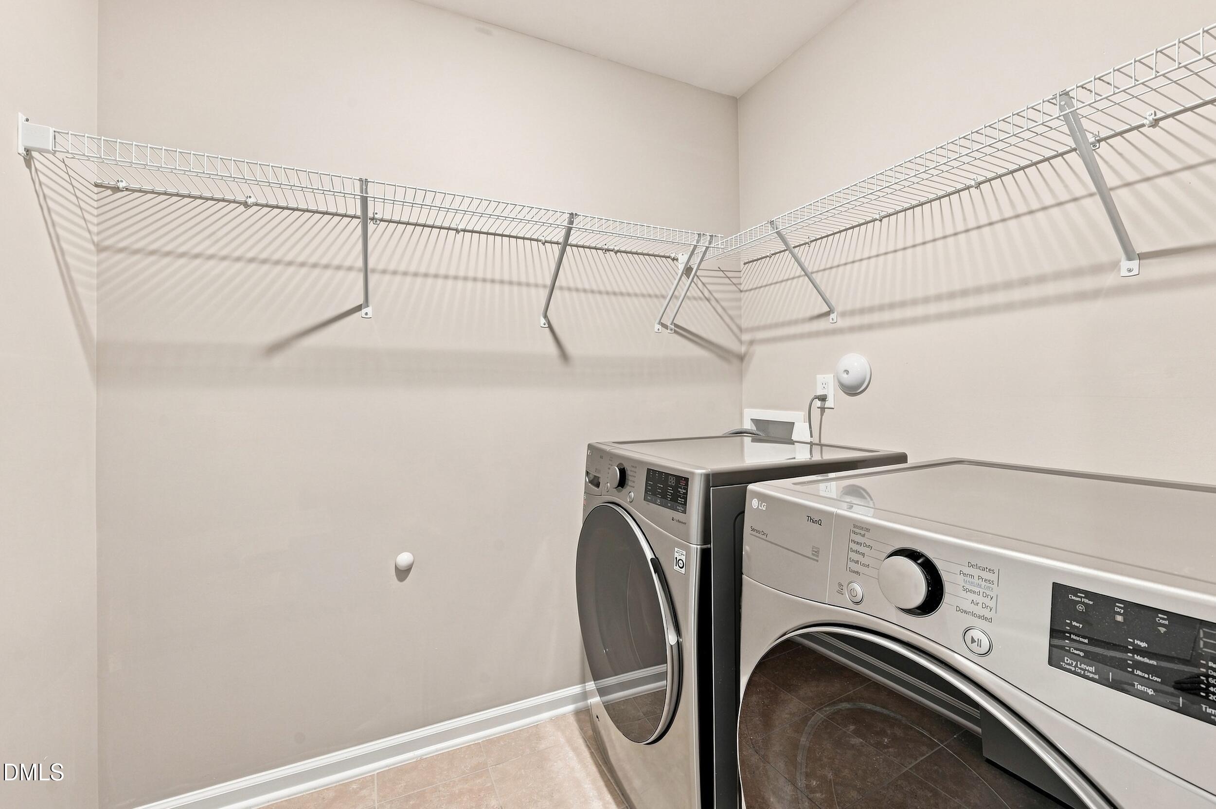 1217 Watcher Way Property Photo 26