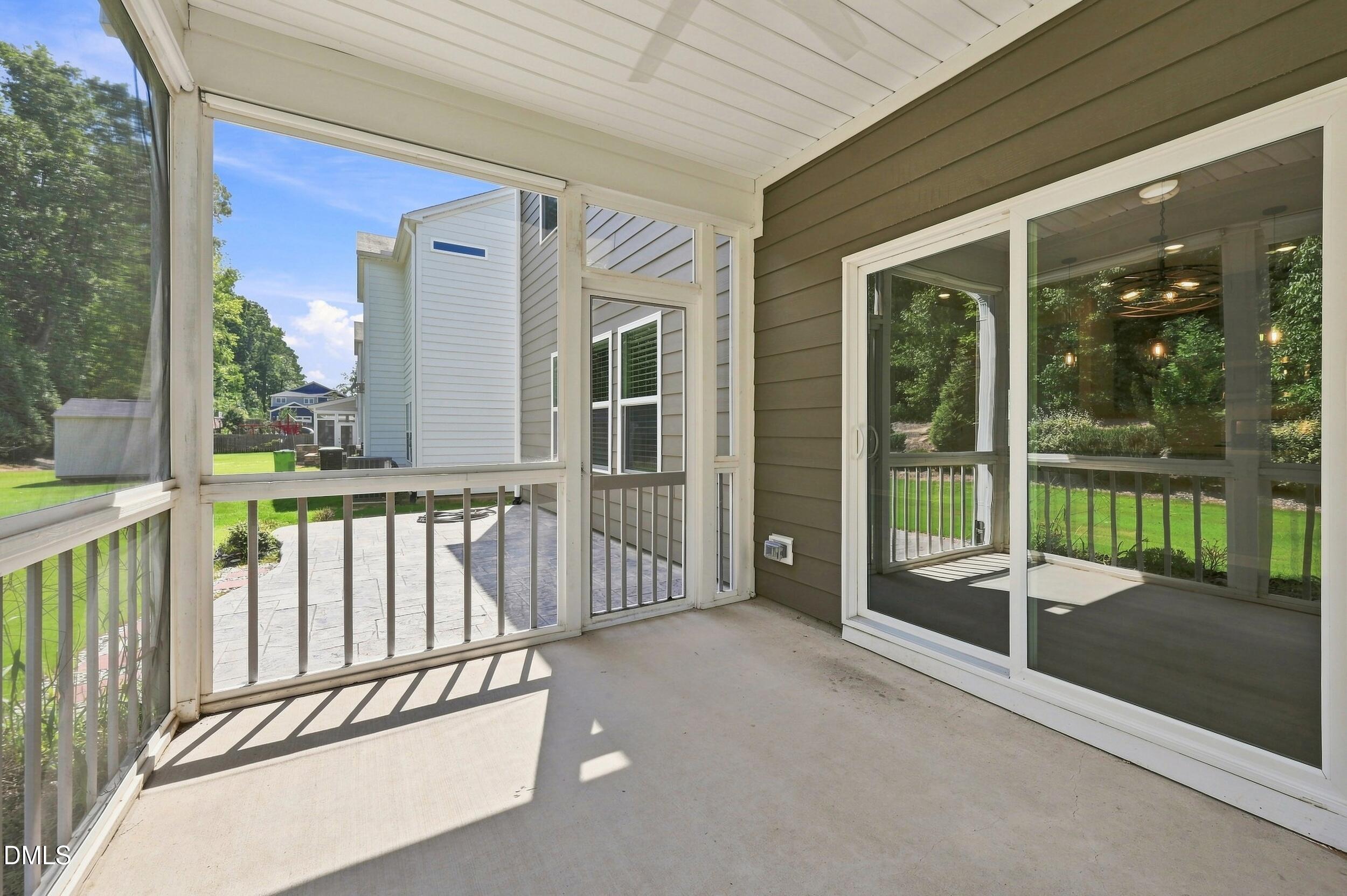 1217 Watcher Way Property Photo 27