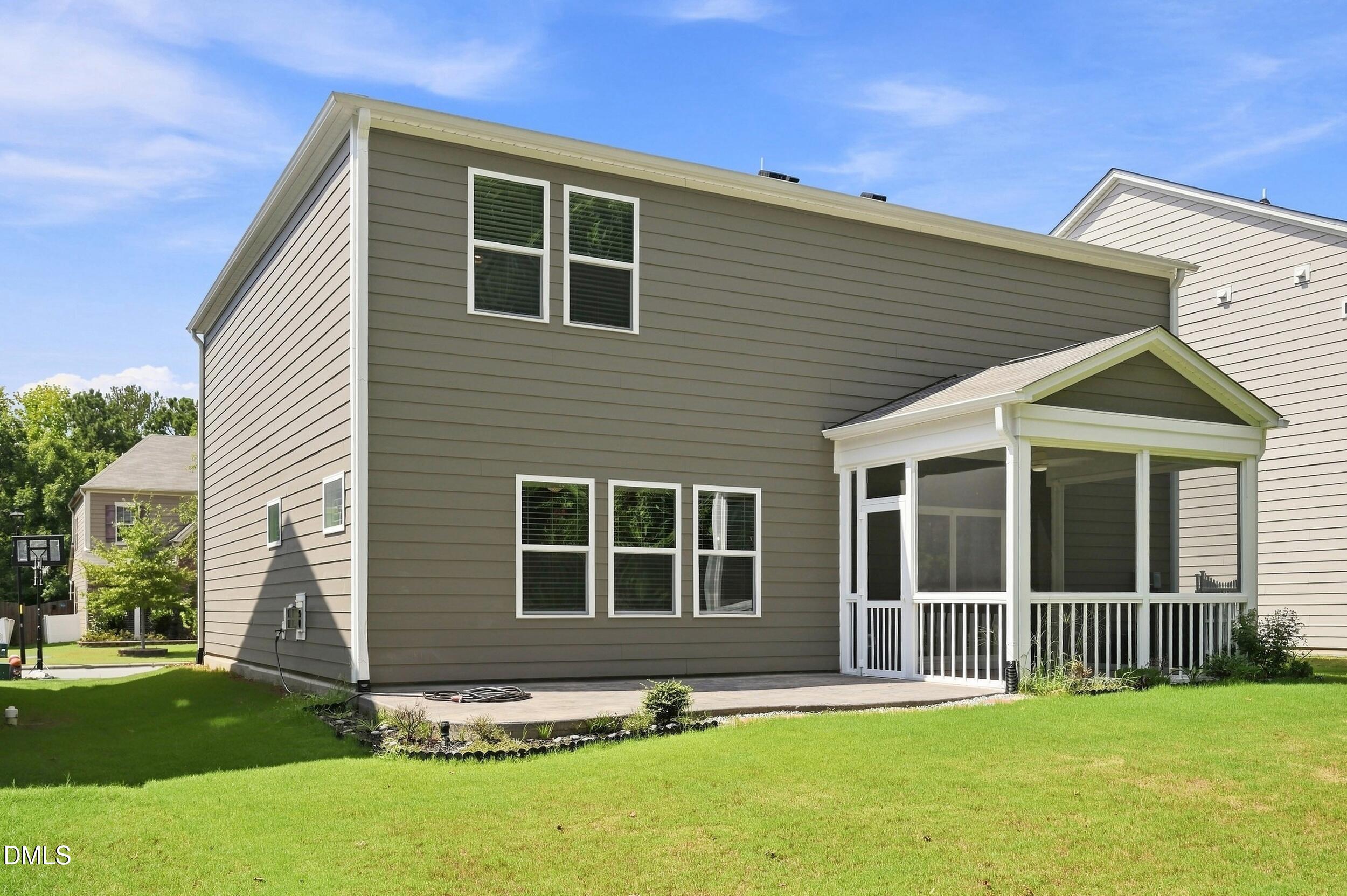 1217 Watcher Way Property Photo 29