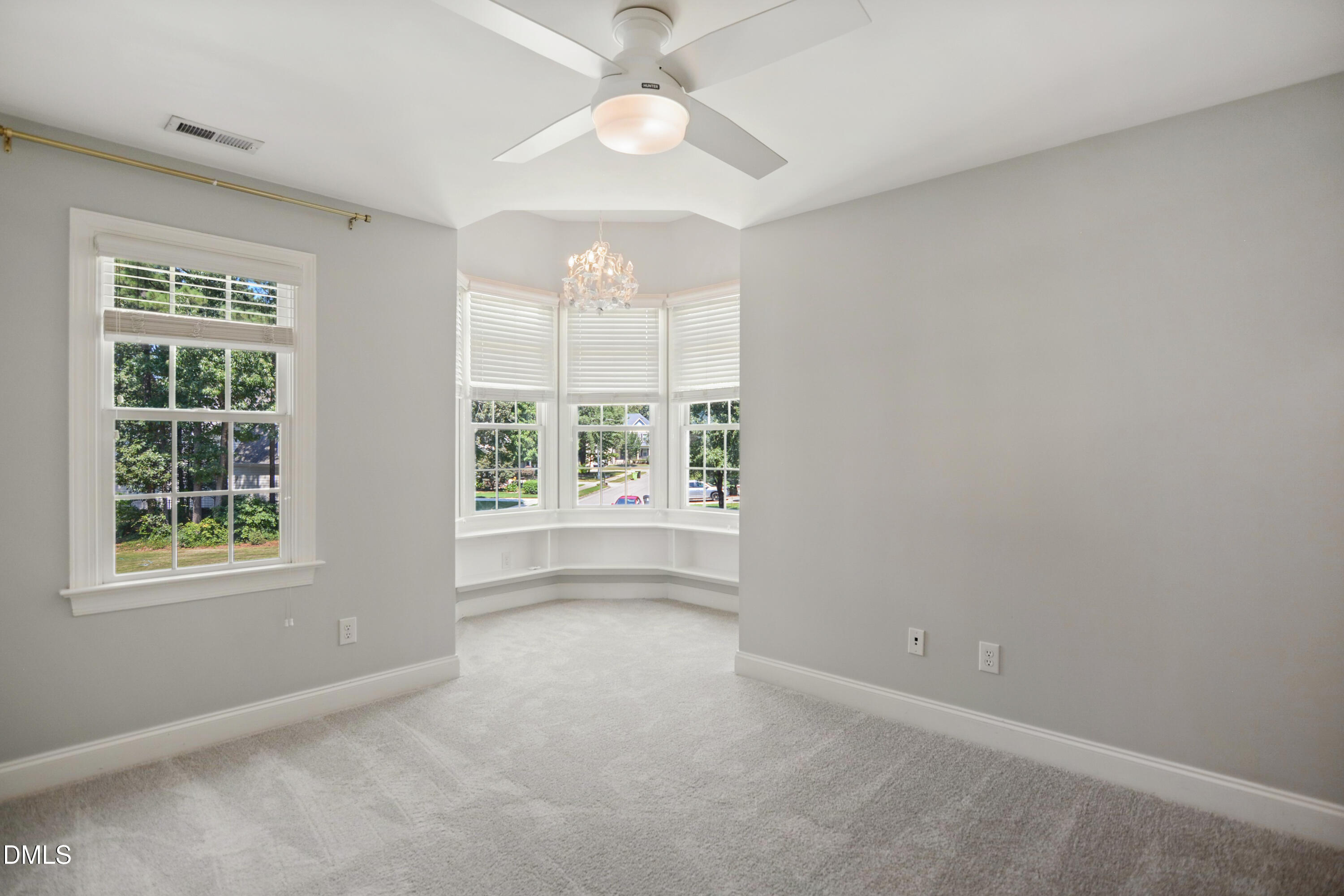 1009 Lyndhurst Falls Lane Property Photo 24