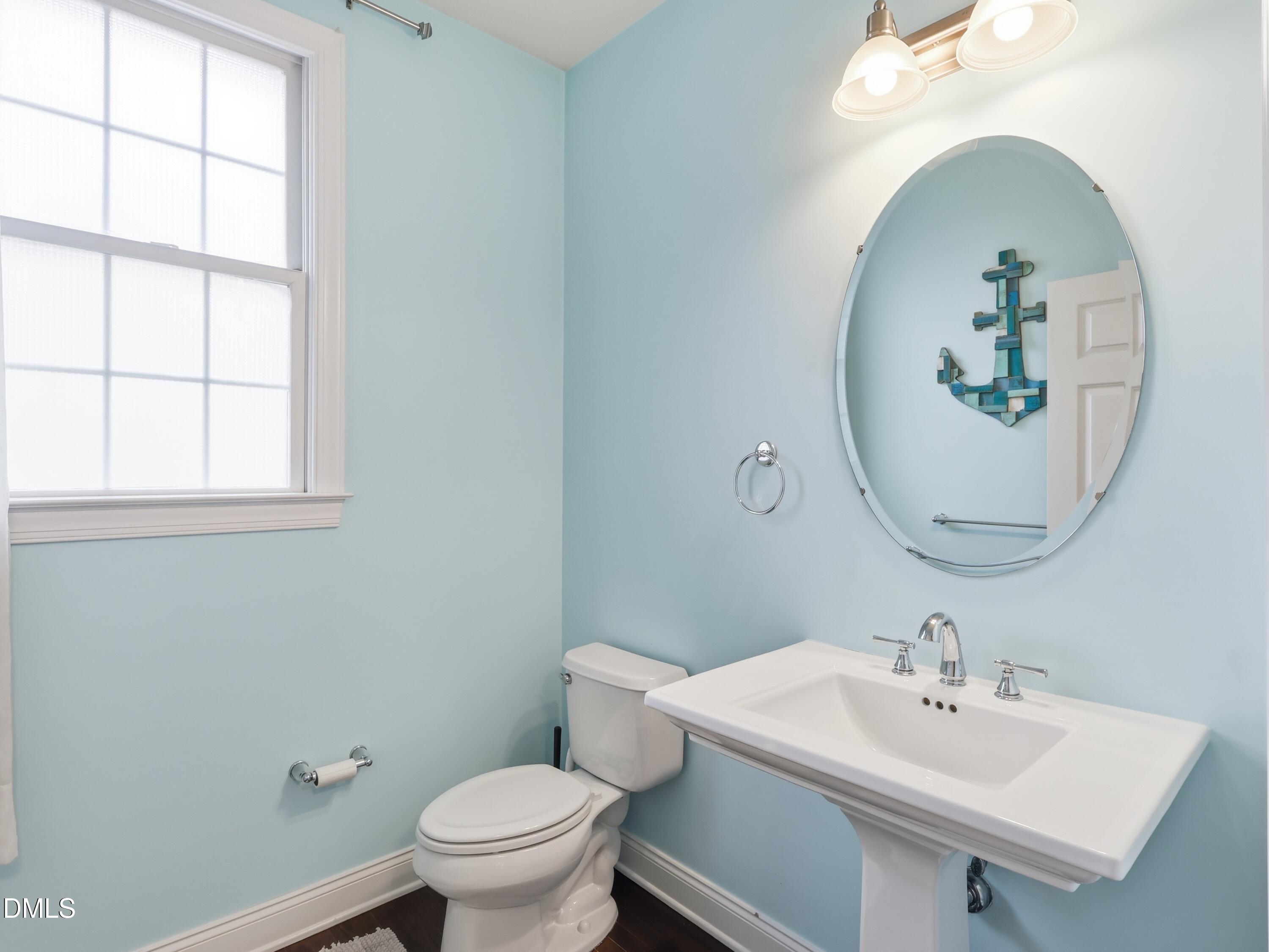 9015 Treesdale Lane Property Photo 18