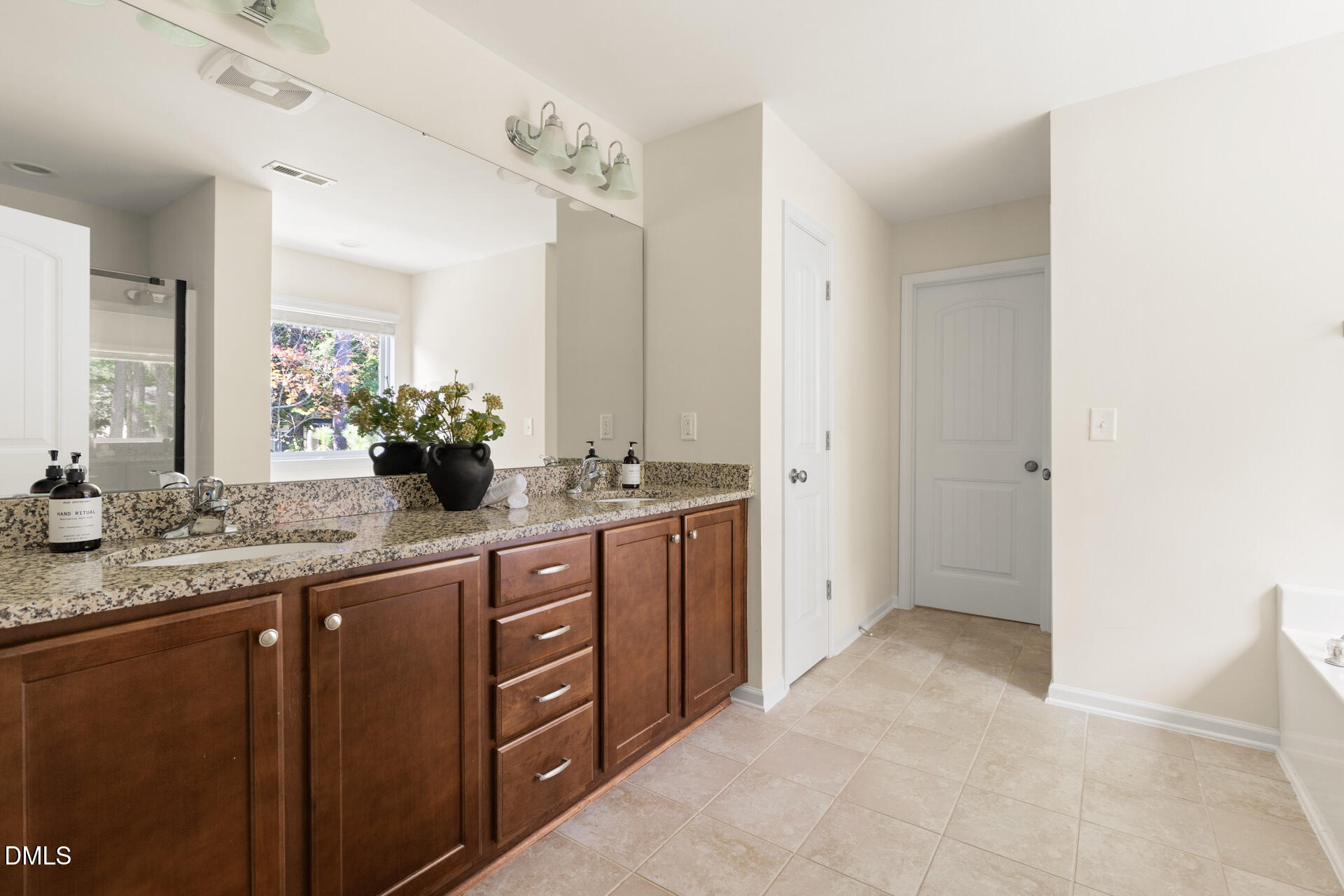 809 Briana Drive Property Photo 29
