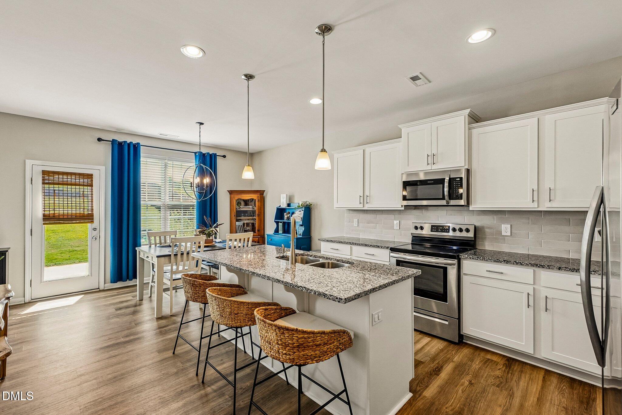 22 Matrix Court Property Photo 6