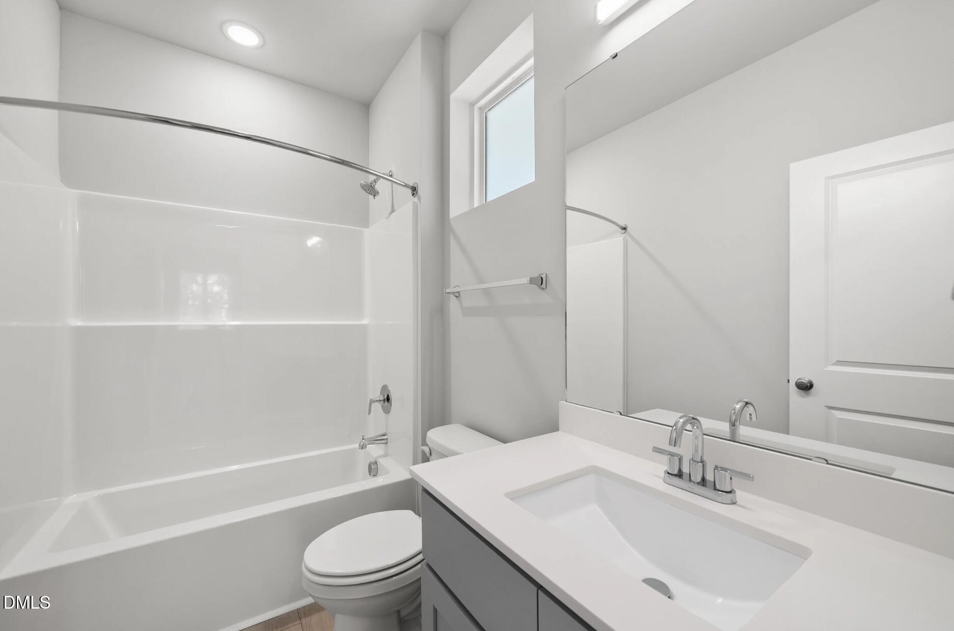 4204 Reavis Road Property Photo 8