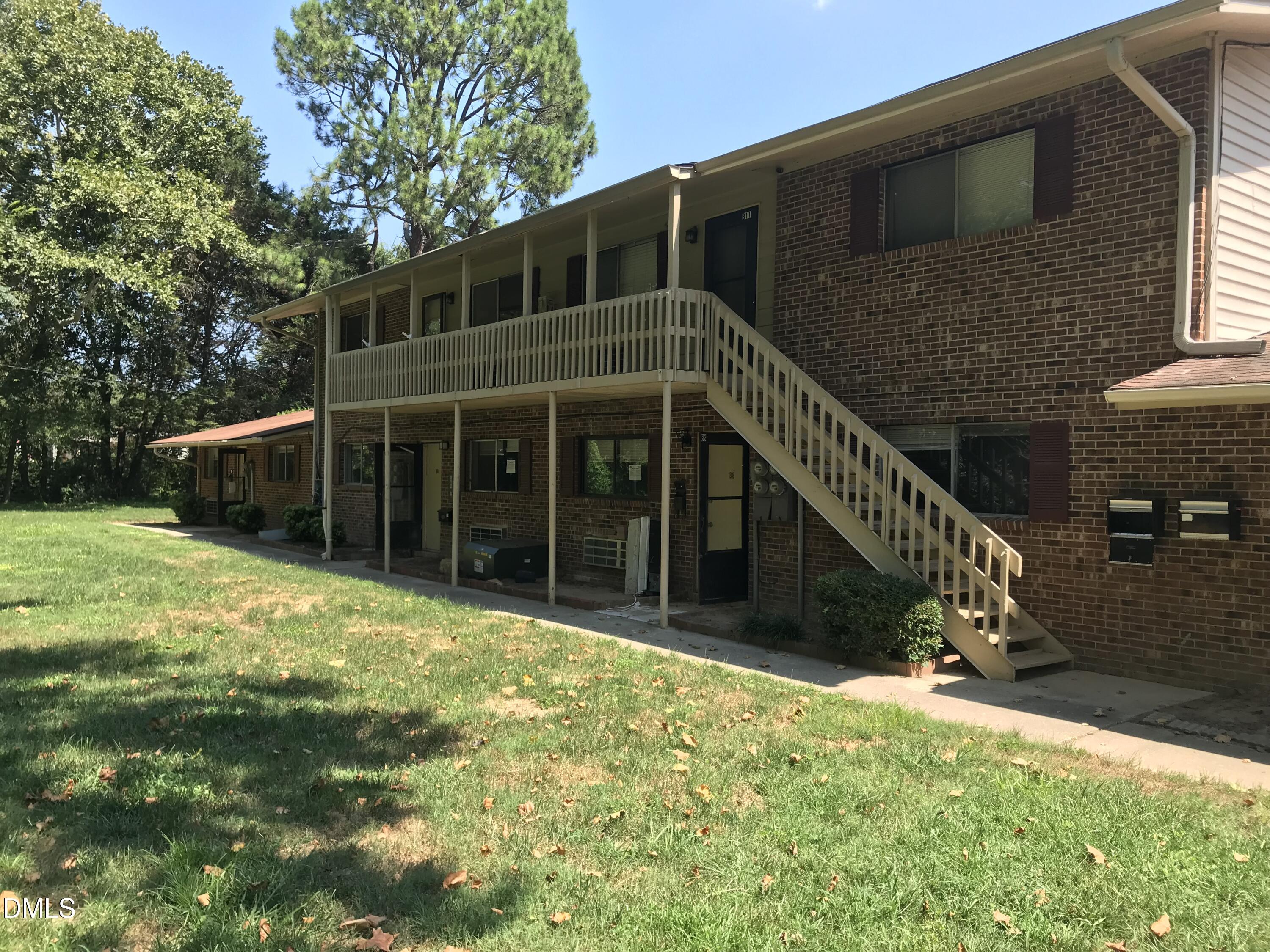 130 S Estes Drive B12 Property Photo 1