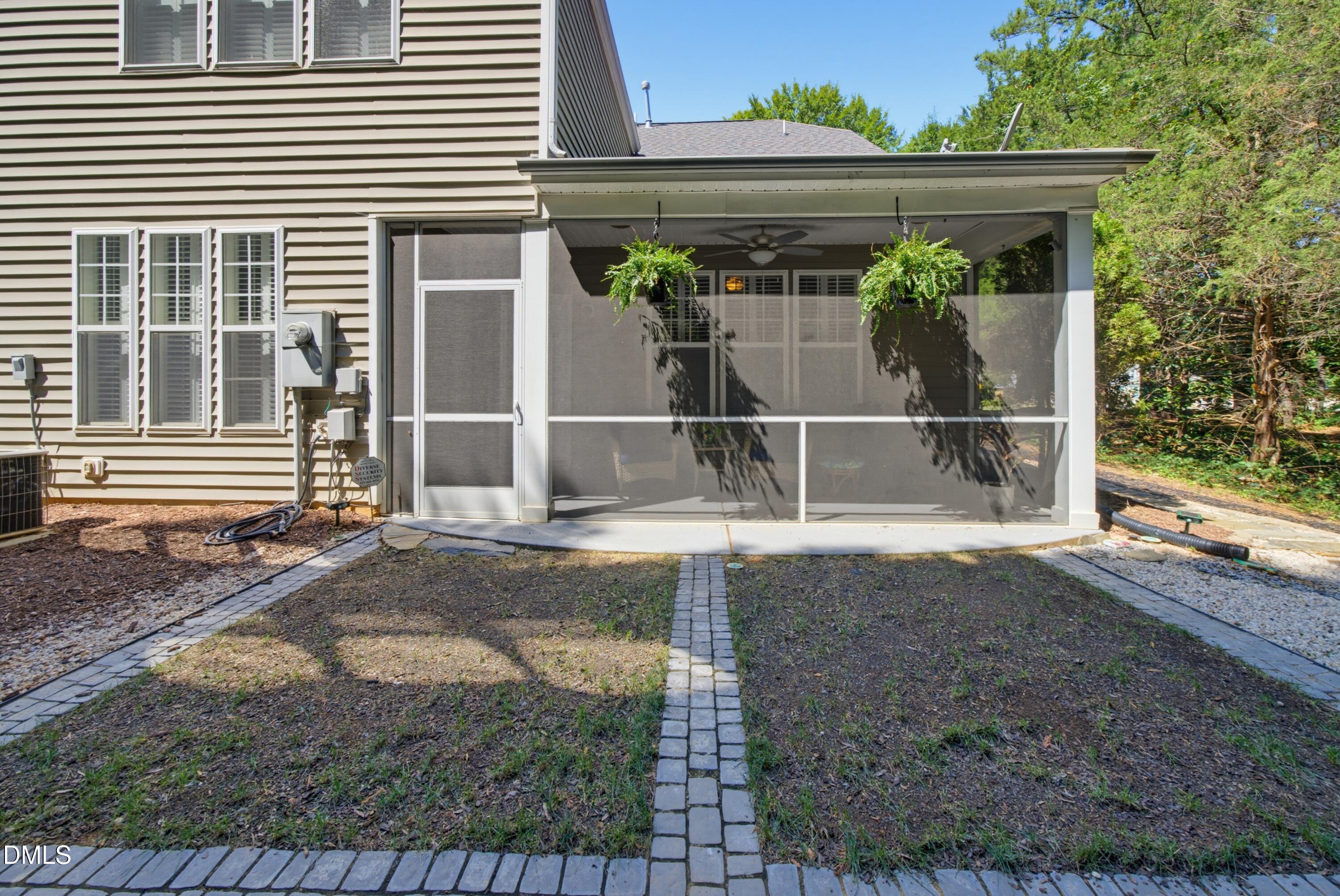 9736 Renfield Drive Property Photo 43