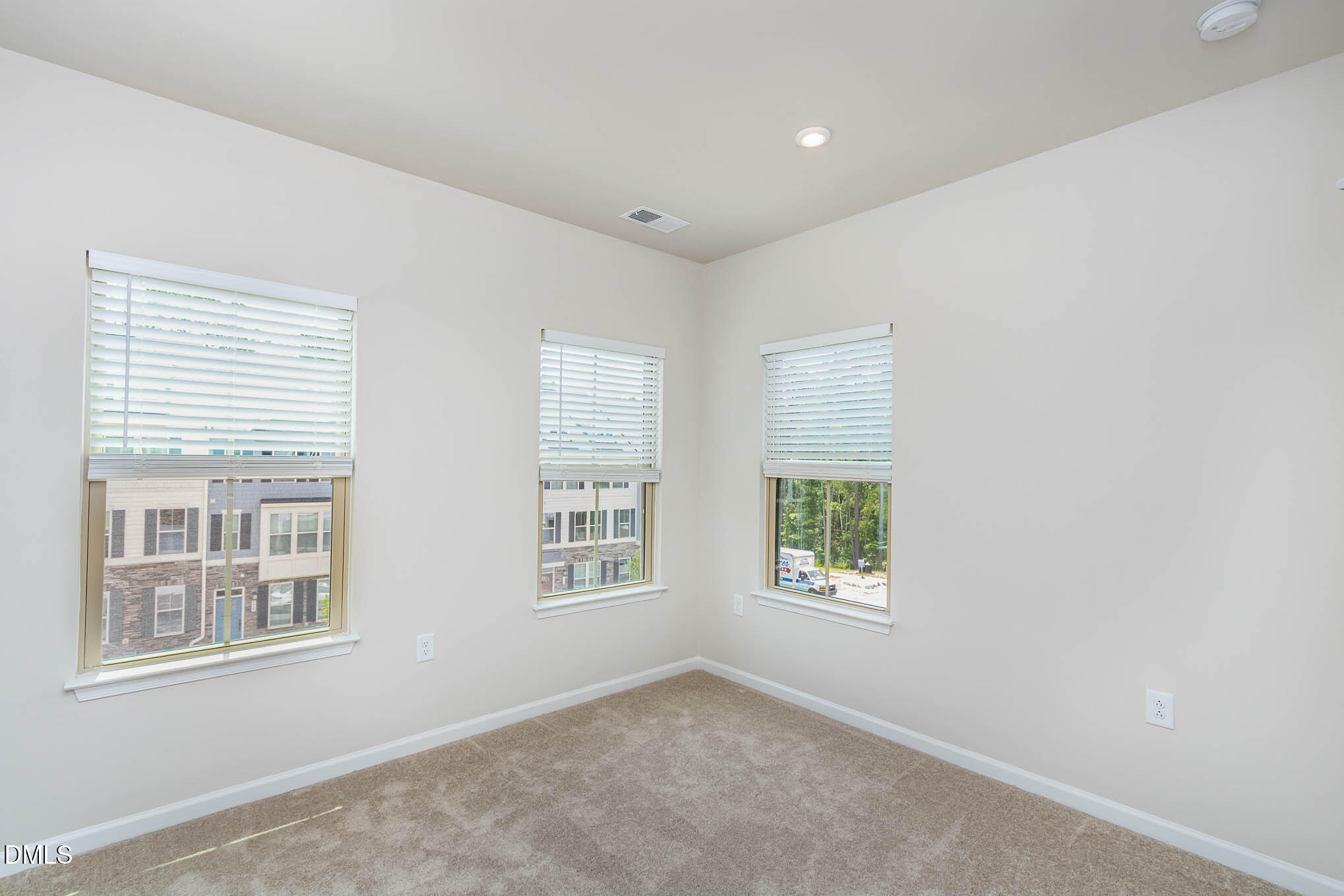 1328 Channing Park Circle Property Photo 10