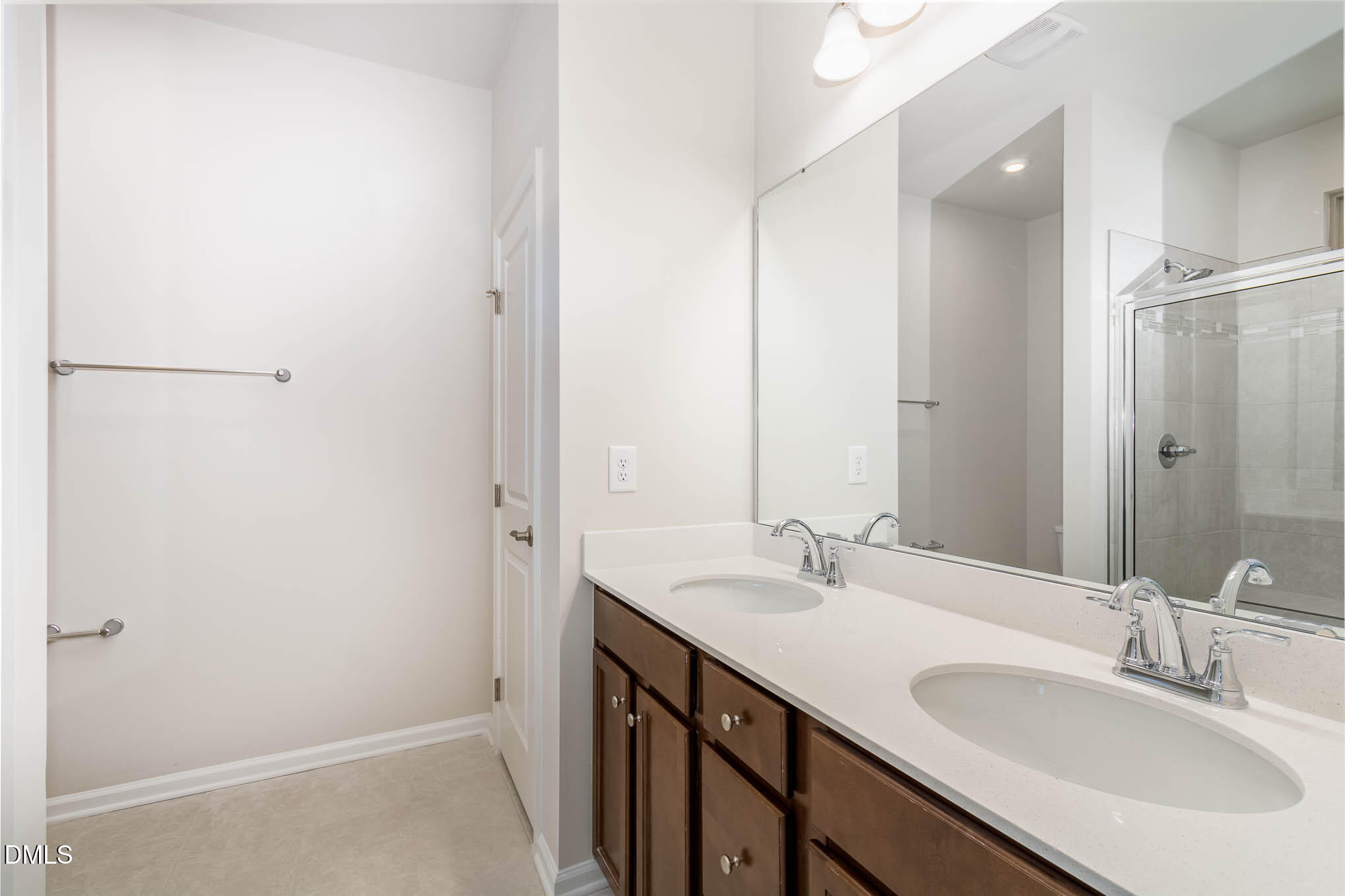 1328 Channing Park Circle Property Photo 12