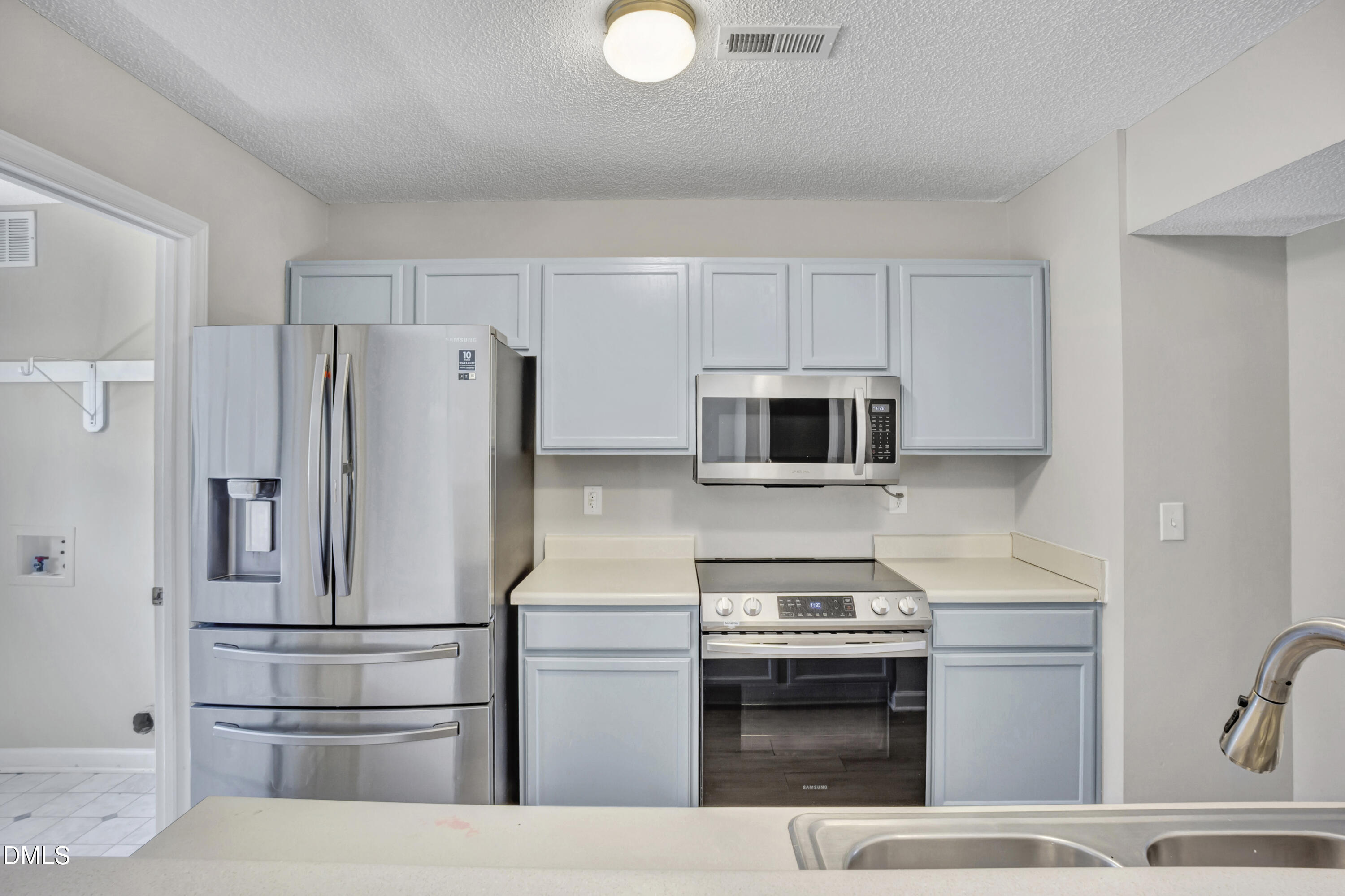 809 Elkhart Drive Property Photo 10