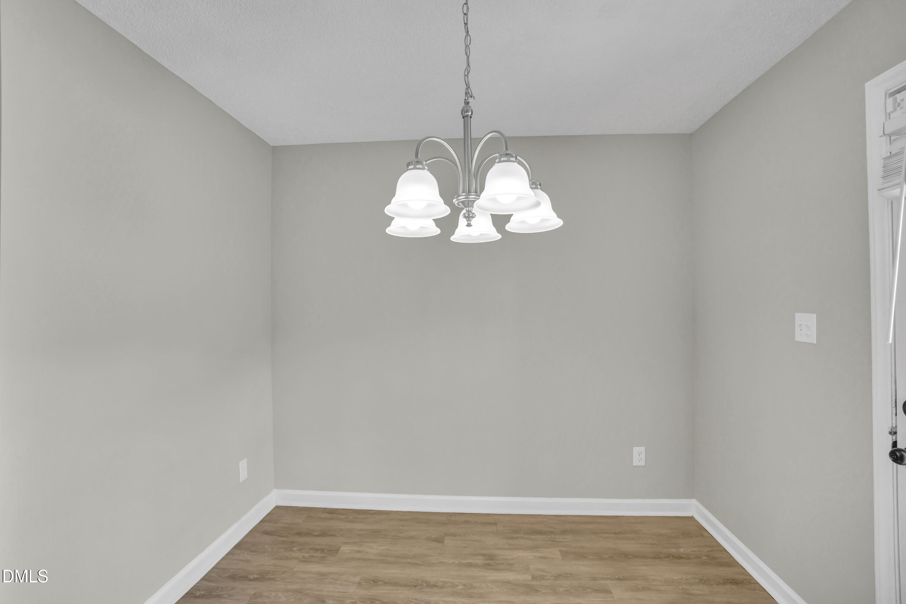 809 Elkhart Drive Property Photo 14