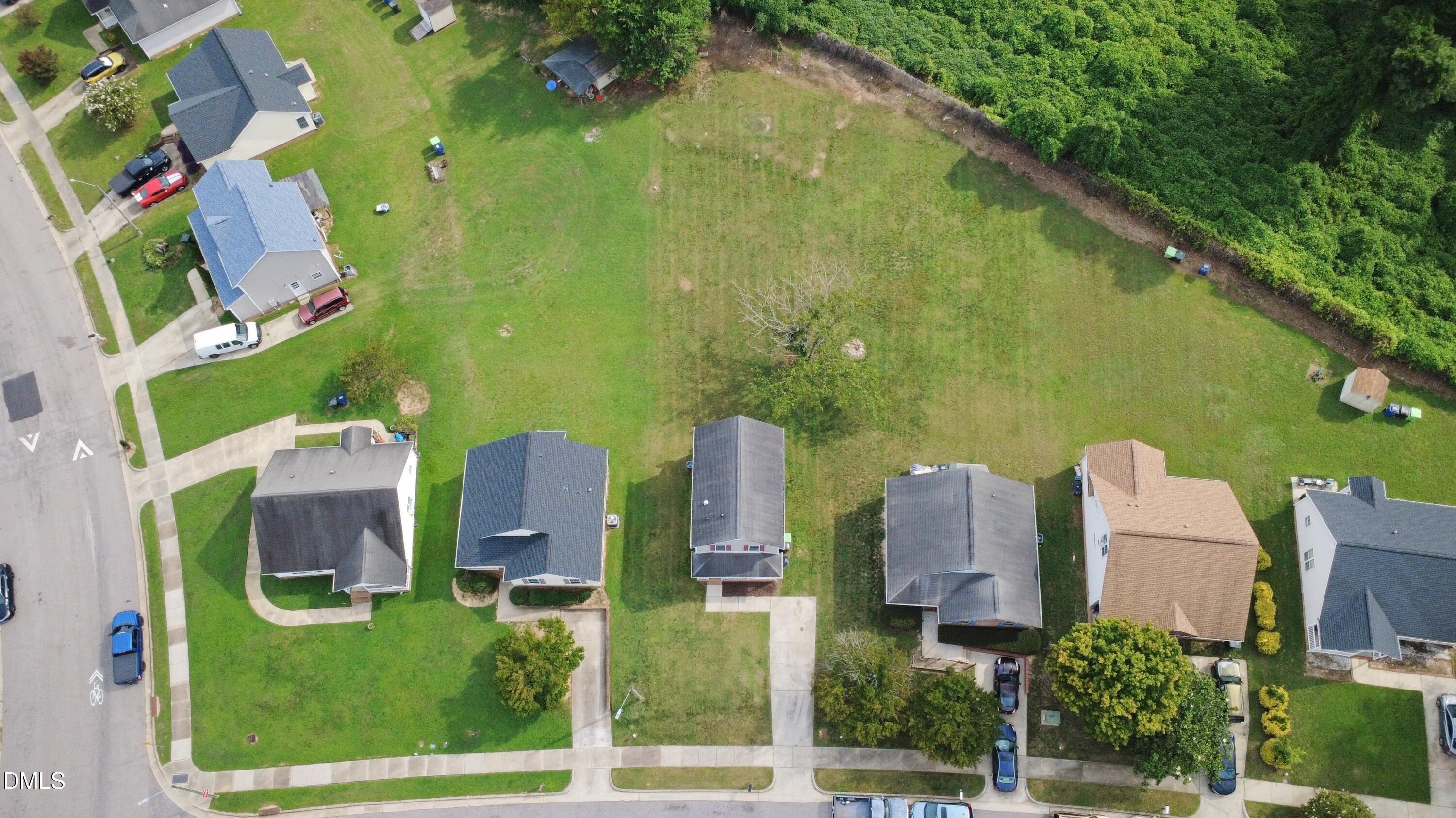 809 Elkhart Drive Property Photo 34