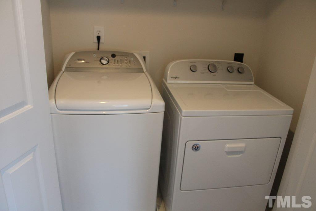 303 Kirkeenan Circle Property Photo 22