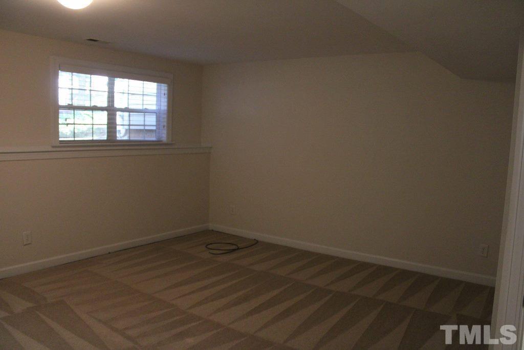 303 Kirkeenan Circle Property Photo 24