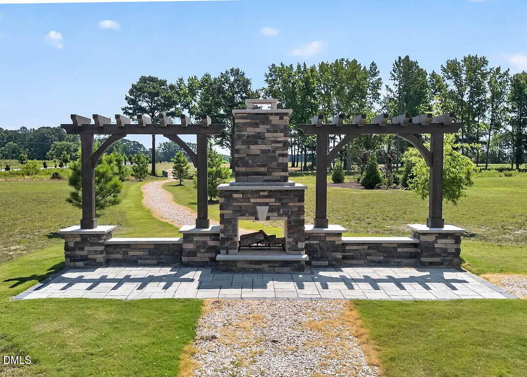 88 Patriot Place Property Photo 29