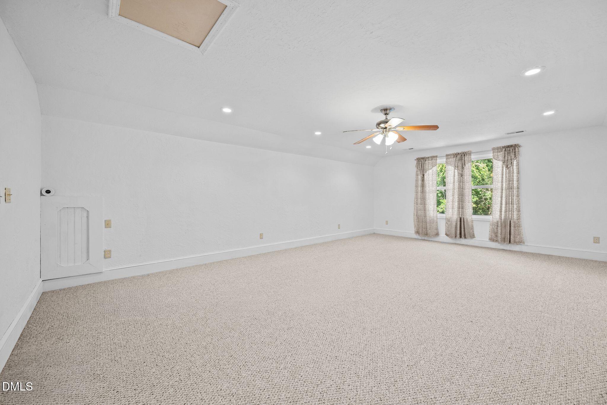 949 Dav Road Property Photo 23