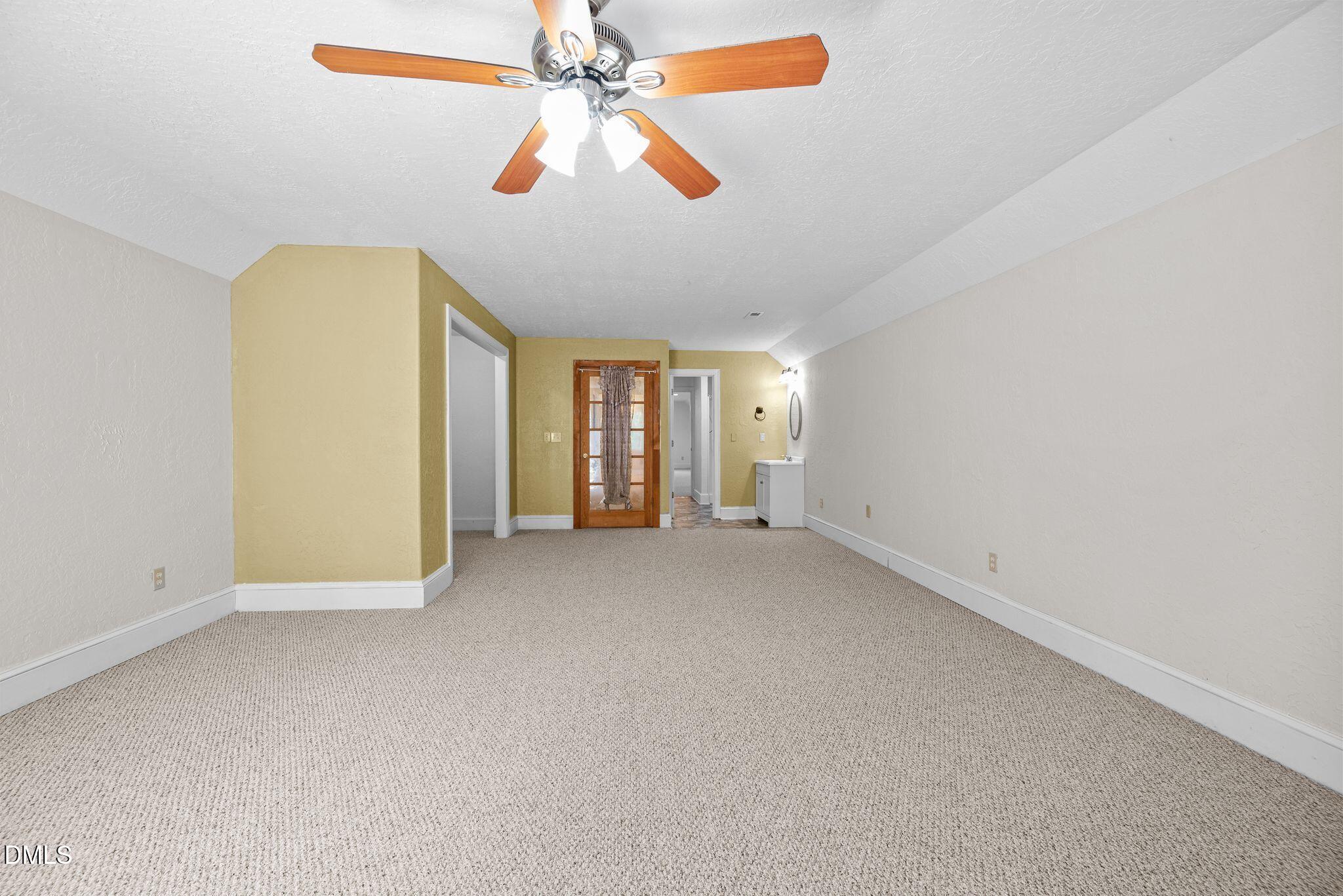 949 Dav Road Property Photo 25