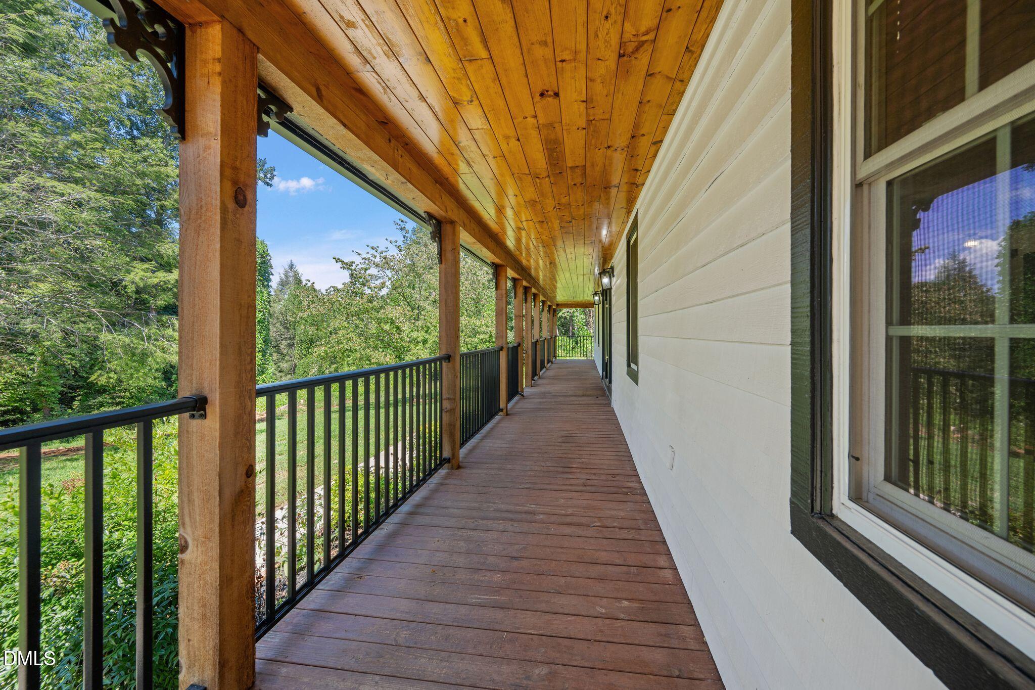 949 Dav Road Property Photo 31