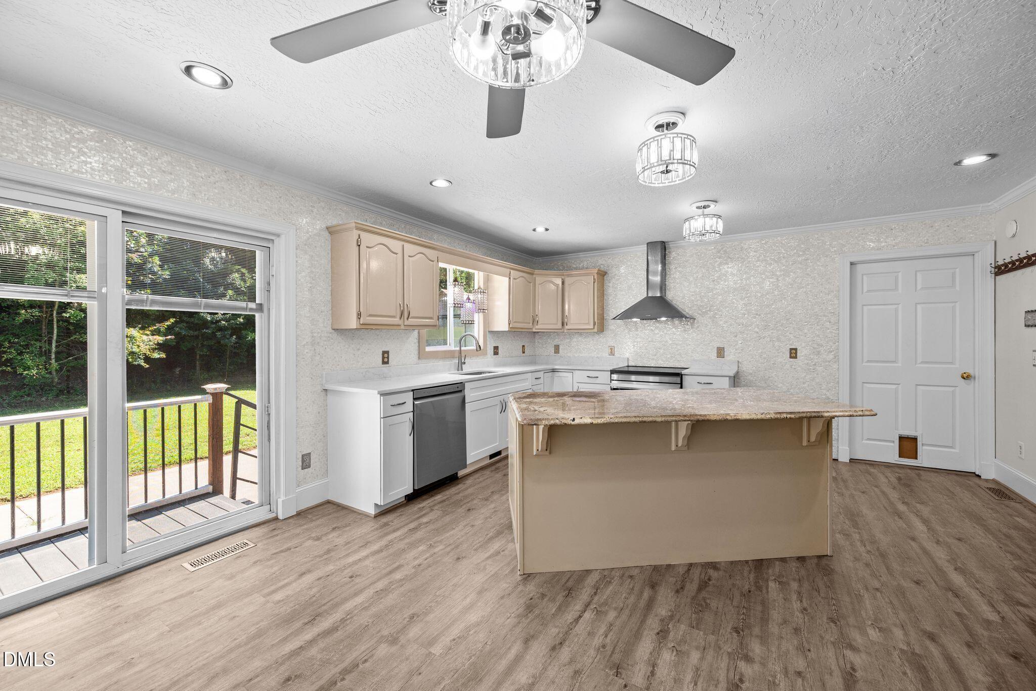 949 Dav Road Property Photo 44