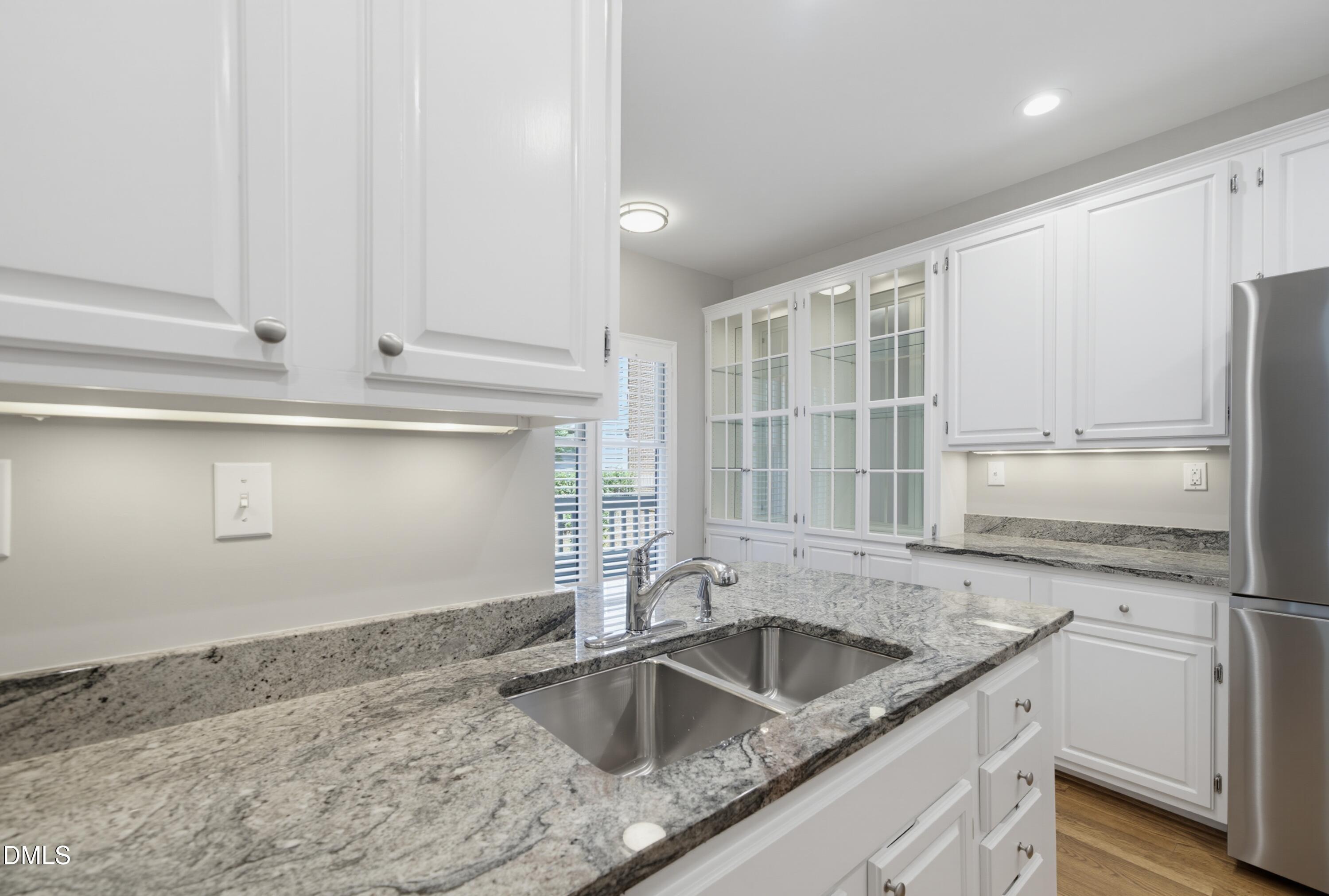 761 Bishops Park Drive 201 Property Photo 12