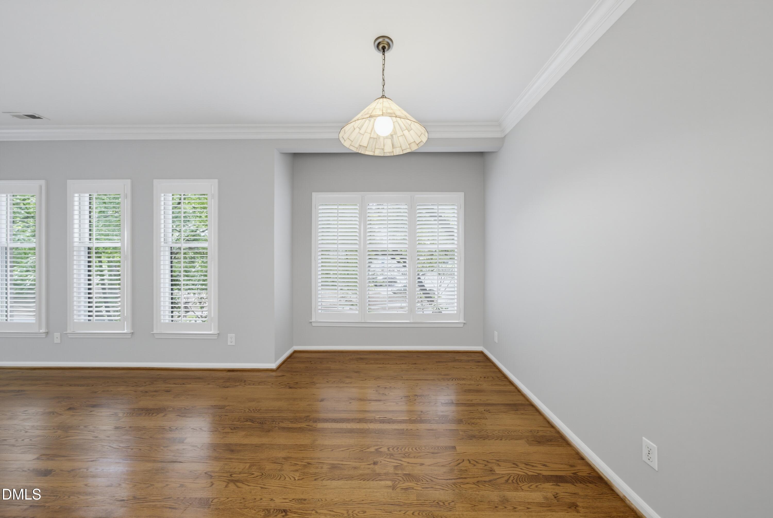 761 Bishops Park Drive 201 Property Photo 16