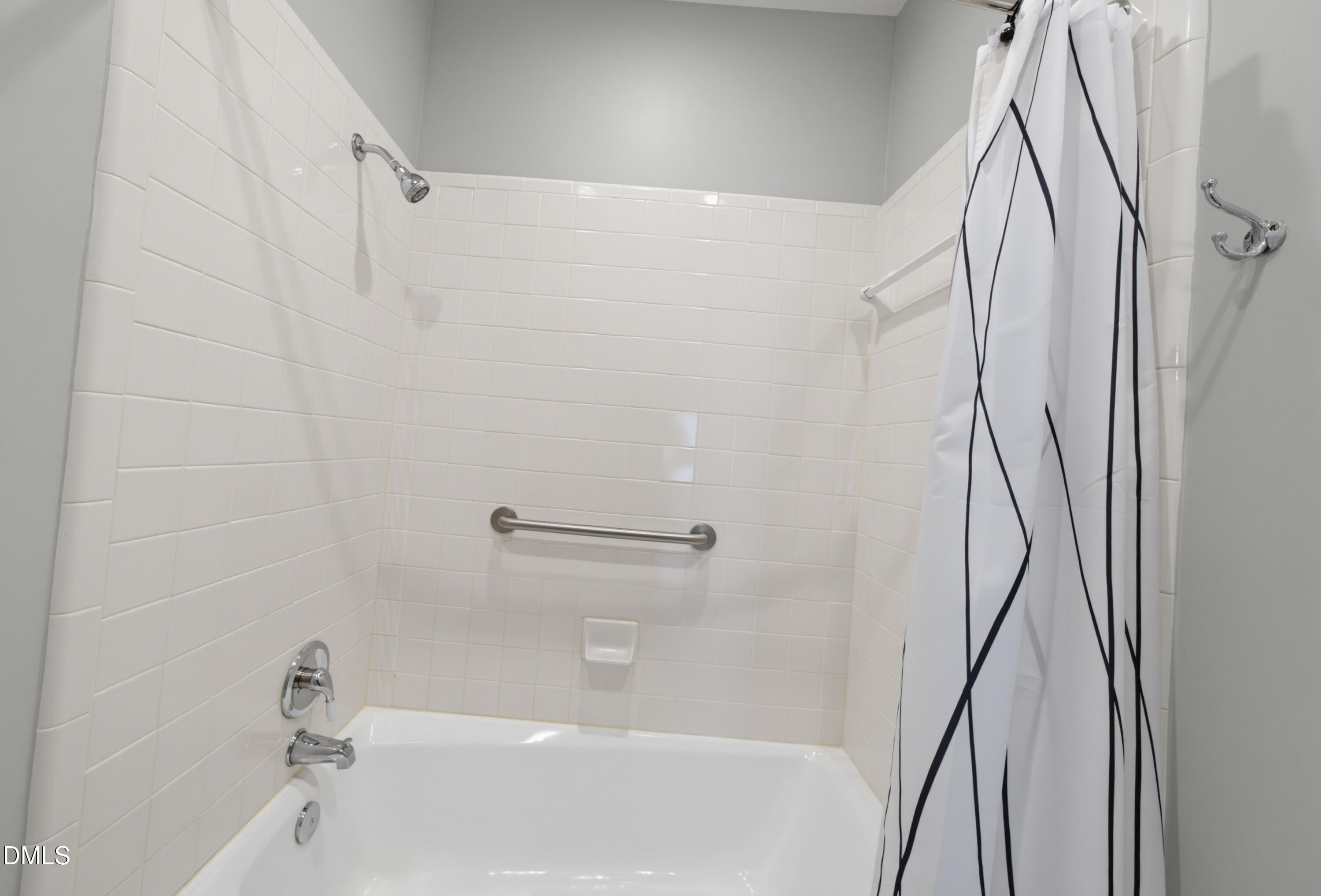 761 Bishops Park Drive 201 Property Photo 23