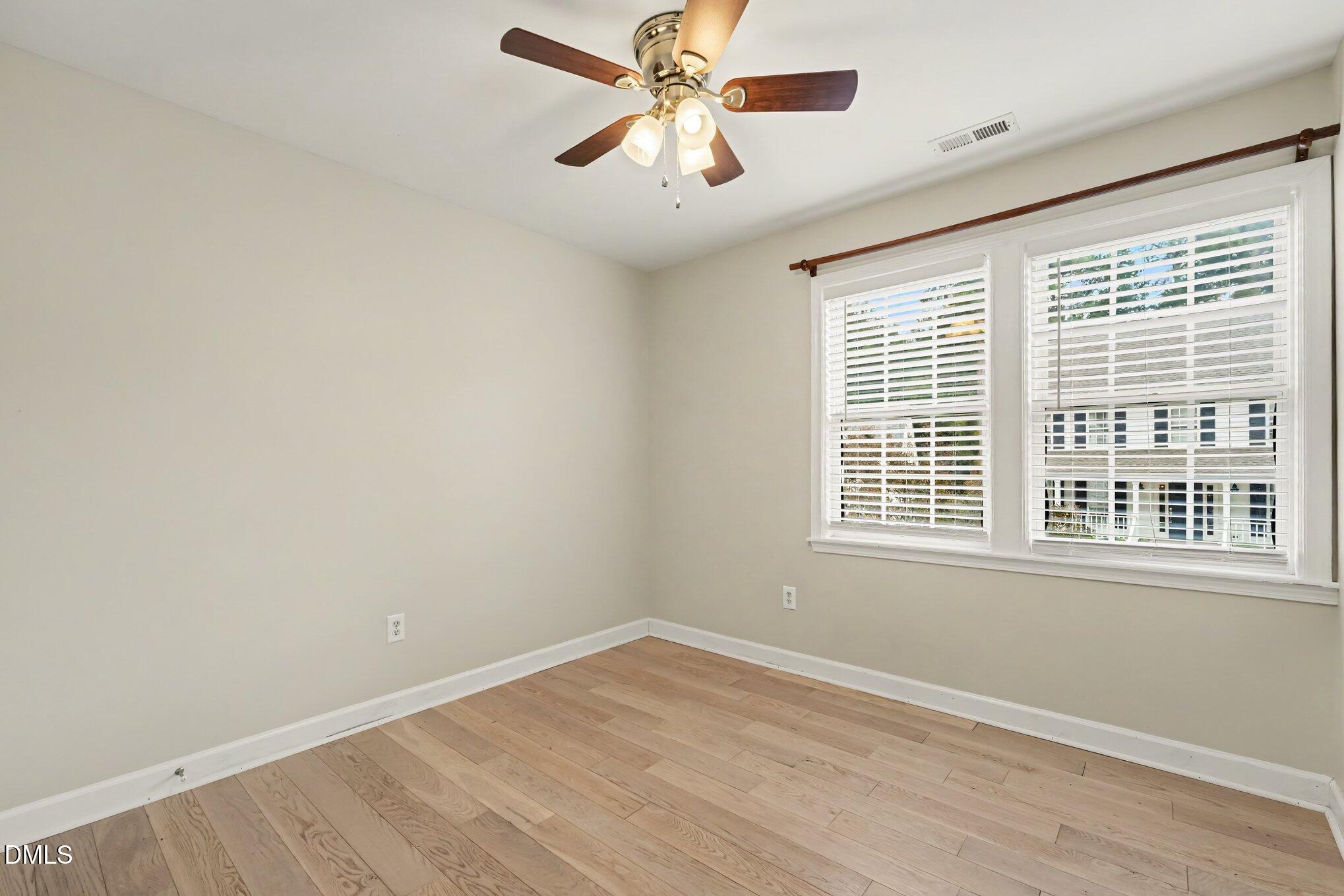 3020 Englefield Drive Property Photo 9