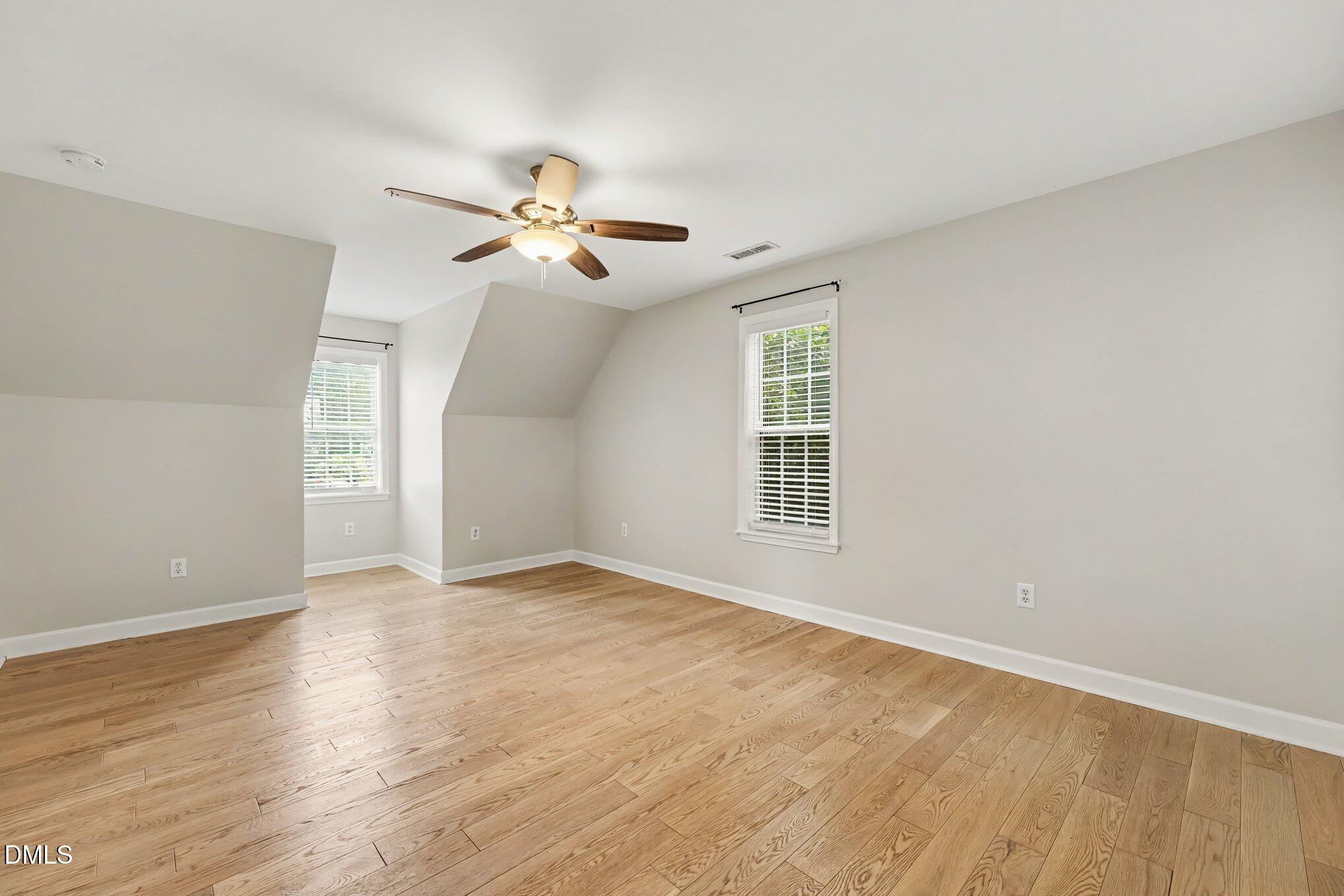 3020 Englefield Drive Property Photo 13