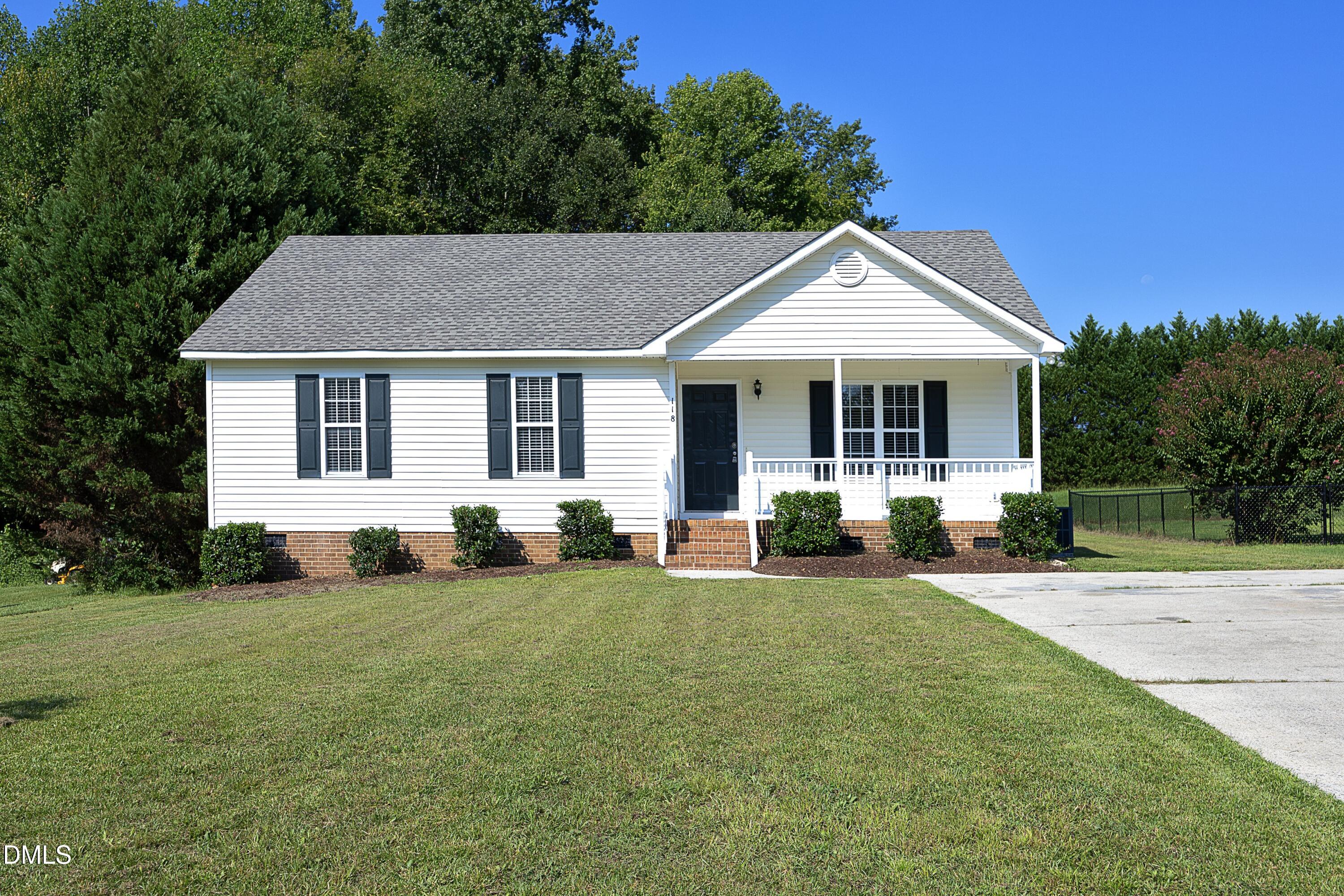 118 Mckenzie Circle Property Photo 1