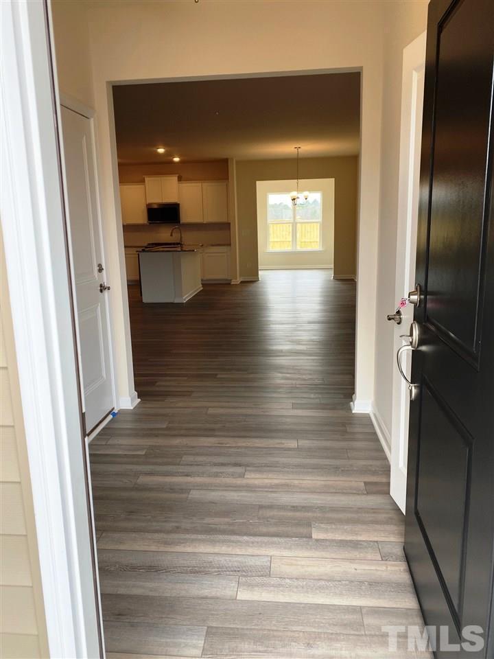 405 Vassar Drive Property Photo 3