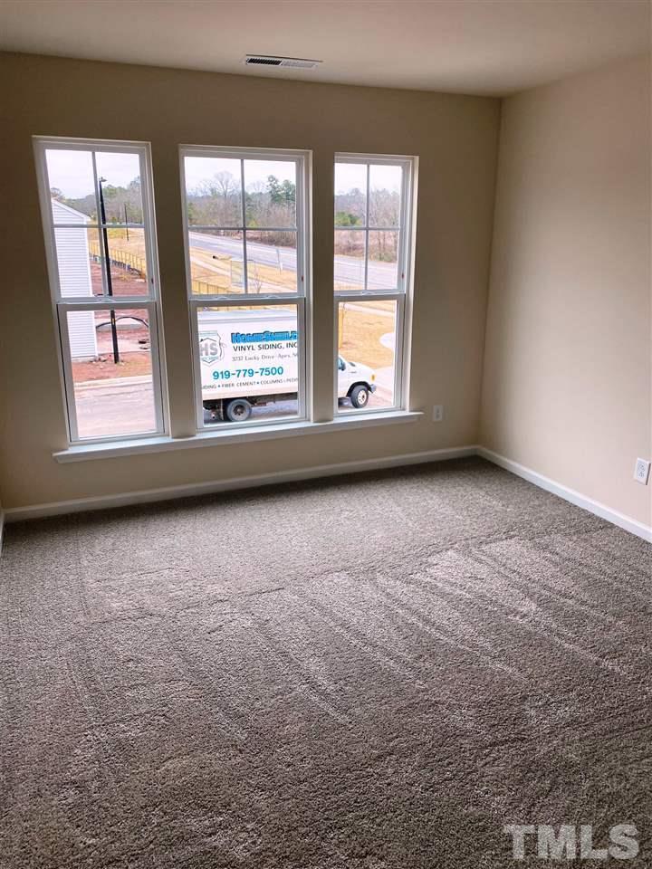 405 Vassar Drive Property Photo 12