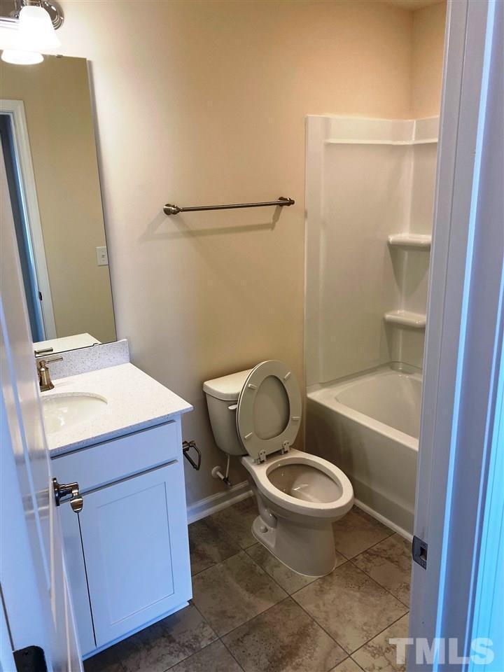 405 Vassar Drive Property Photo 14
