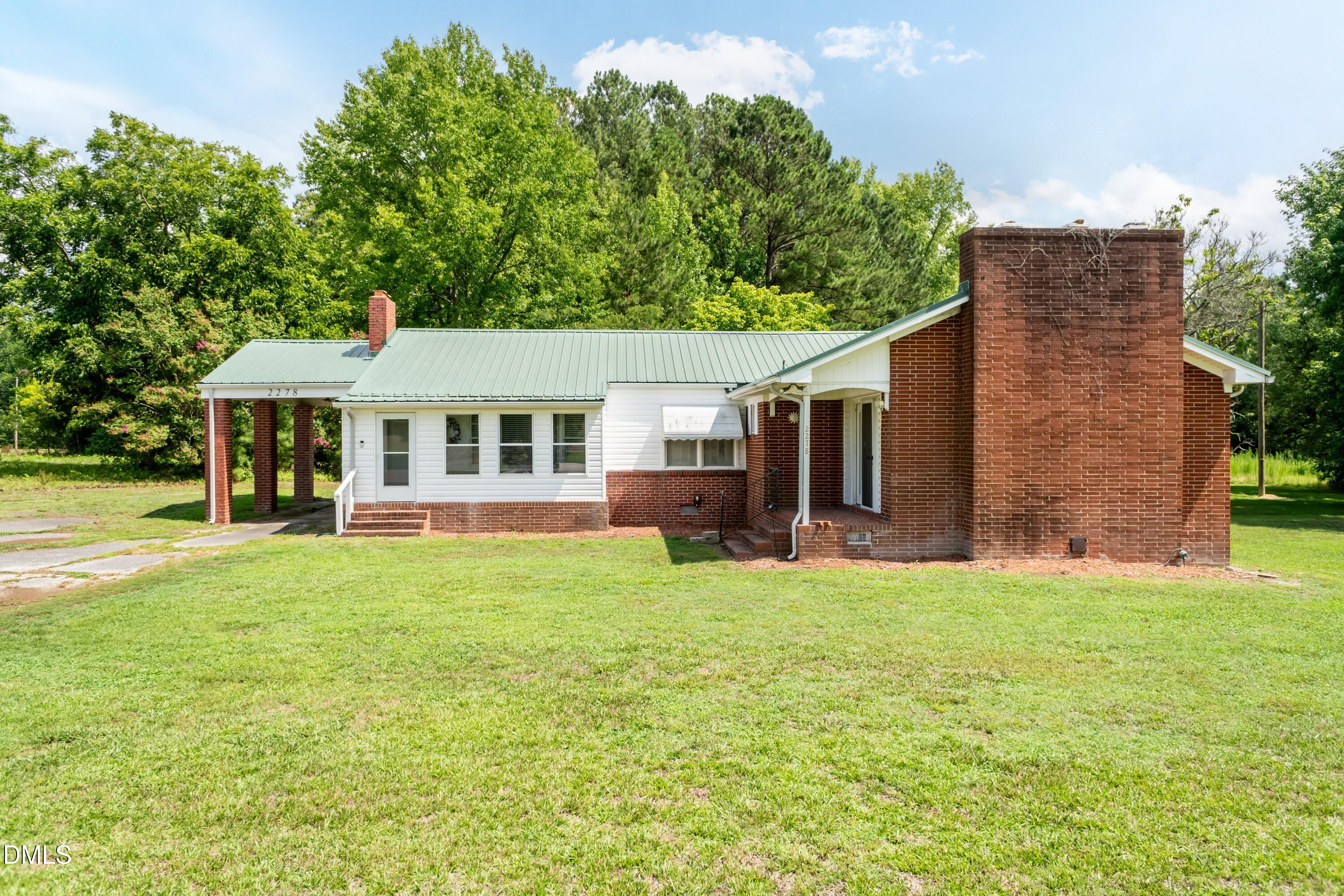 2278 White Level Road Property Photo 1