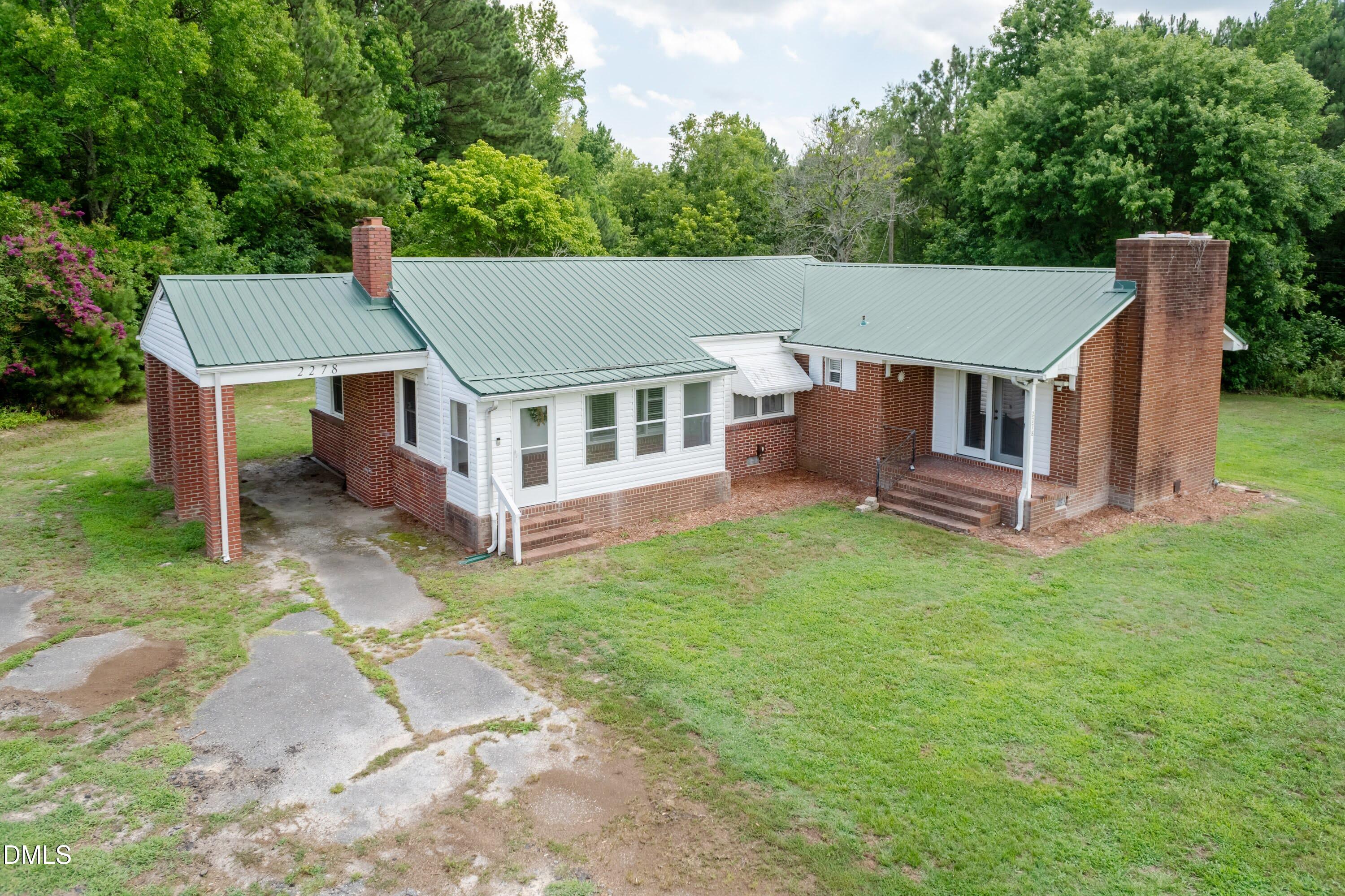 2278 White Level Road Property Photo 2