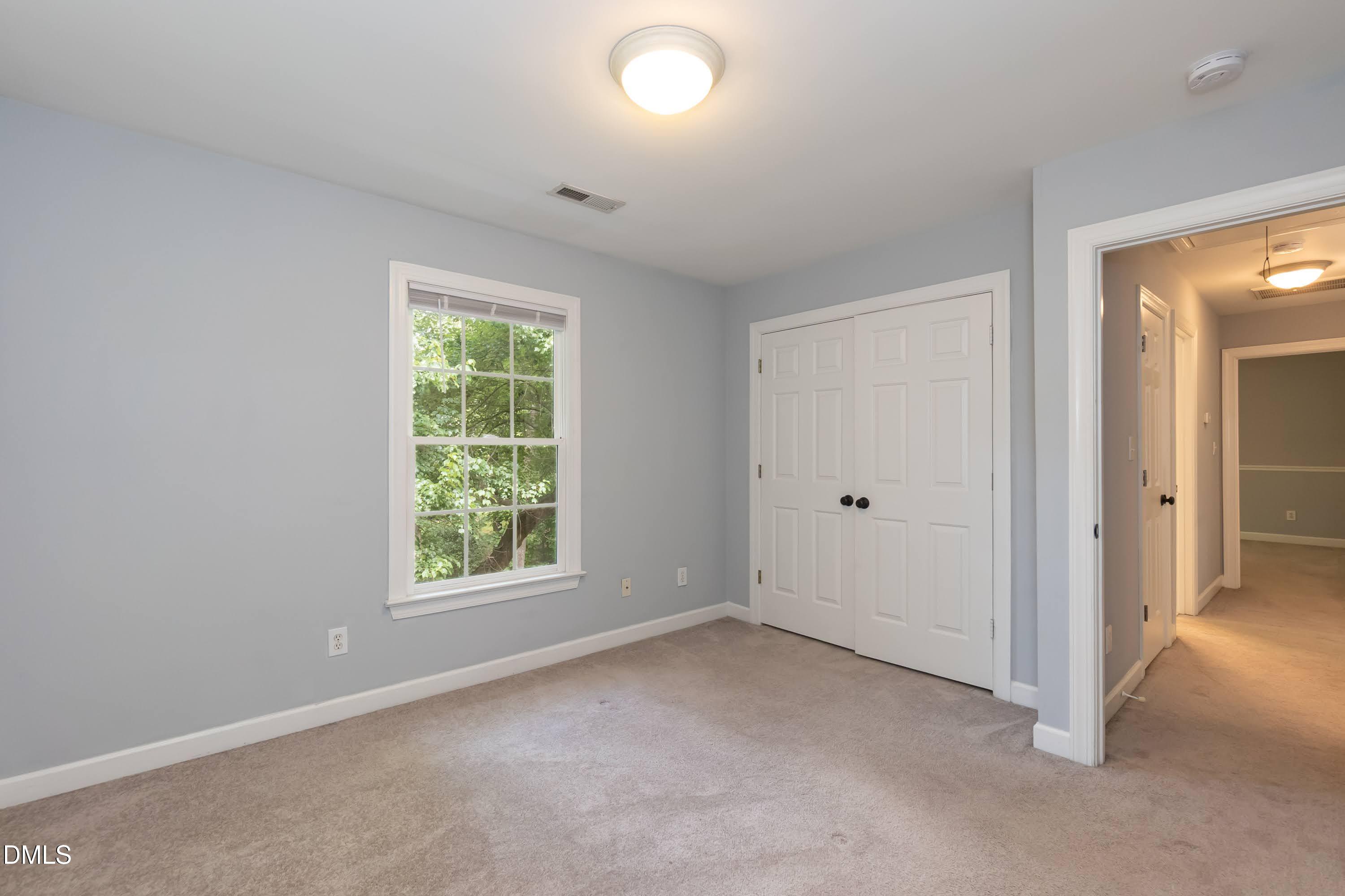 300 Cardinal Crest Lane Property Photo 24