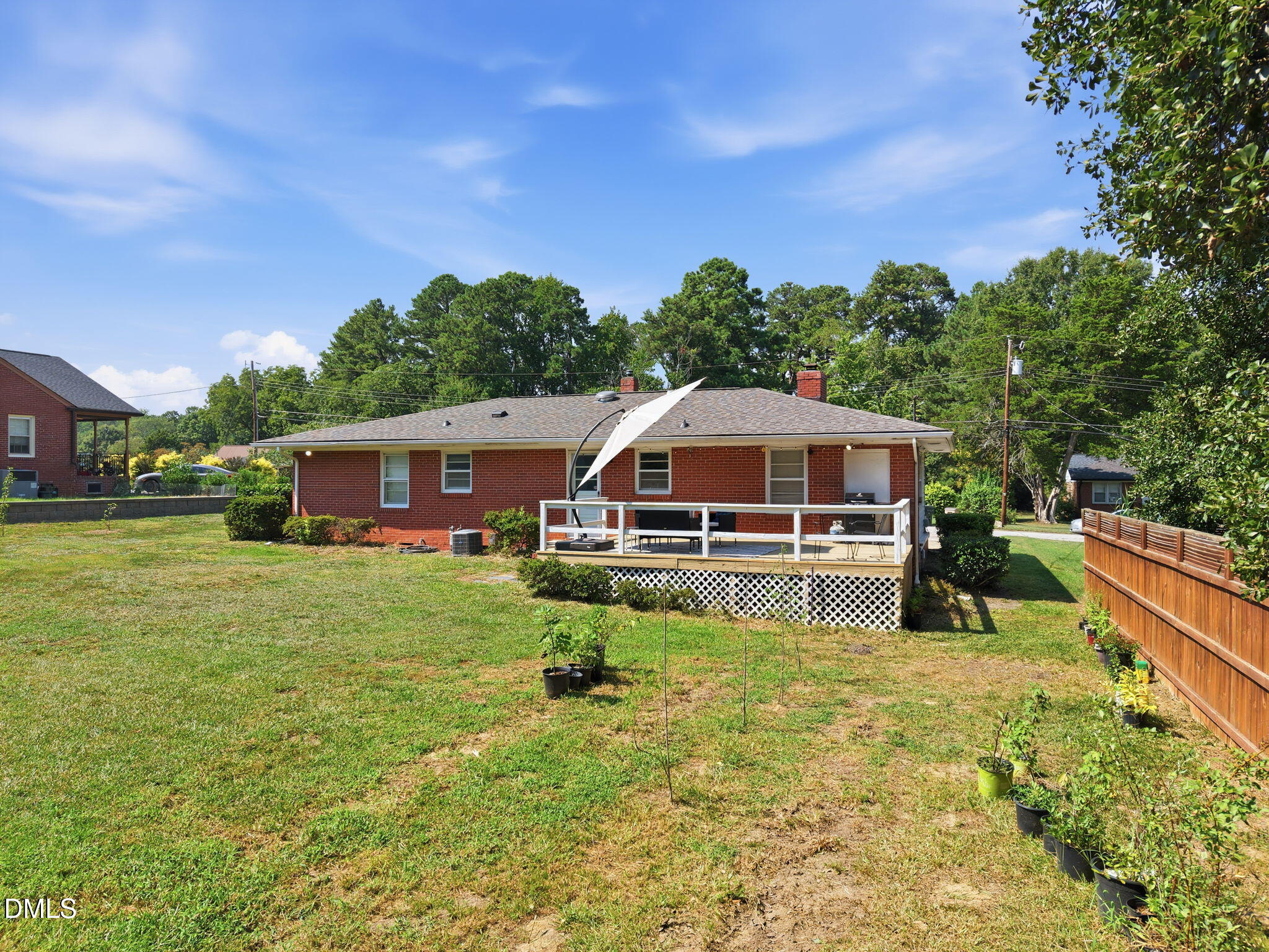 909 Brooks Avenue Property Photo 7