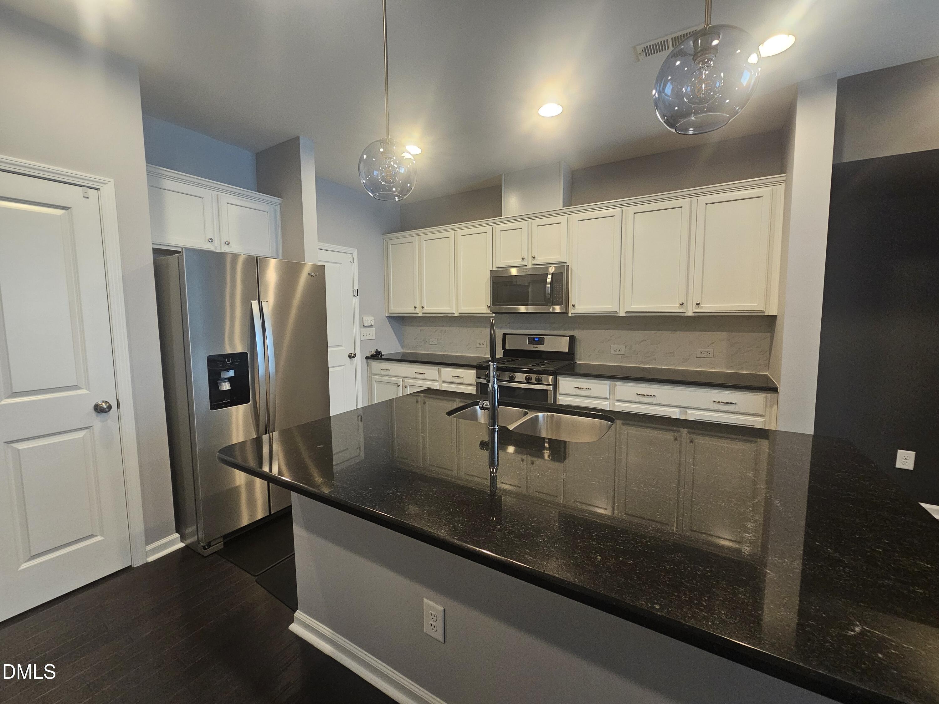 1133 Little Gem Lane Property Photo 6
