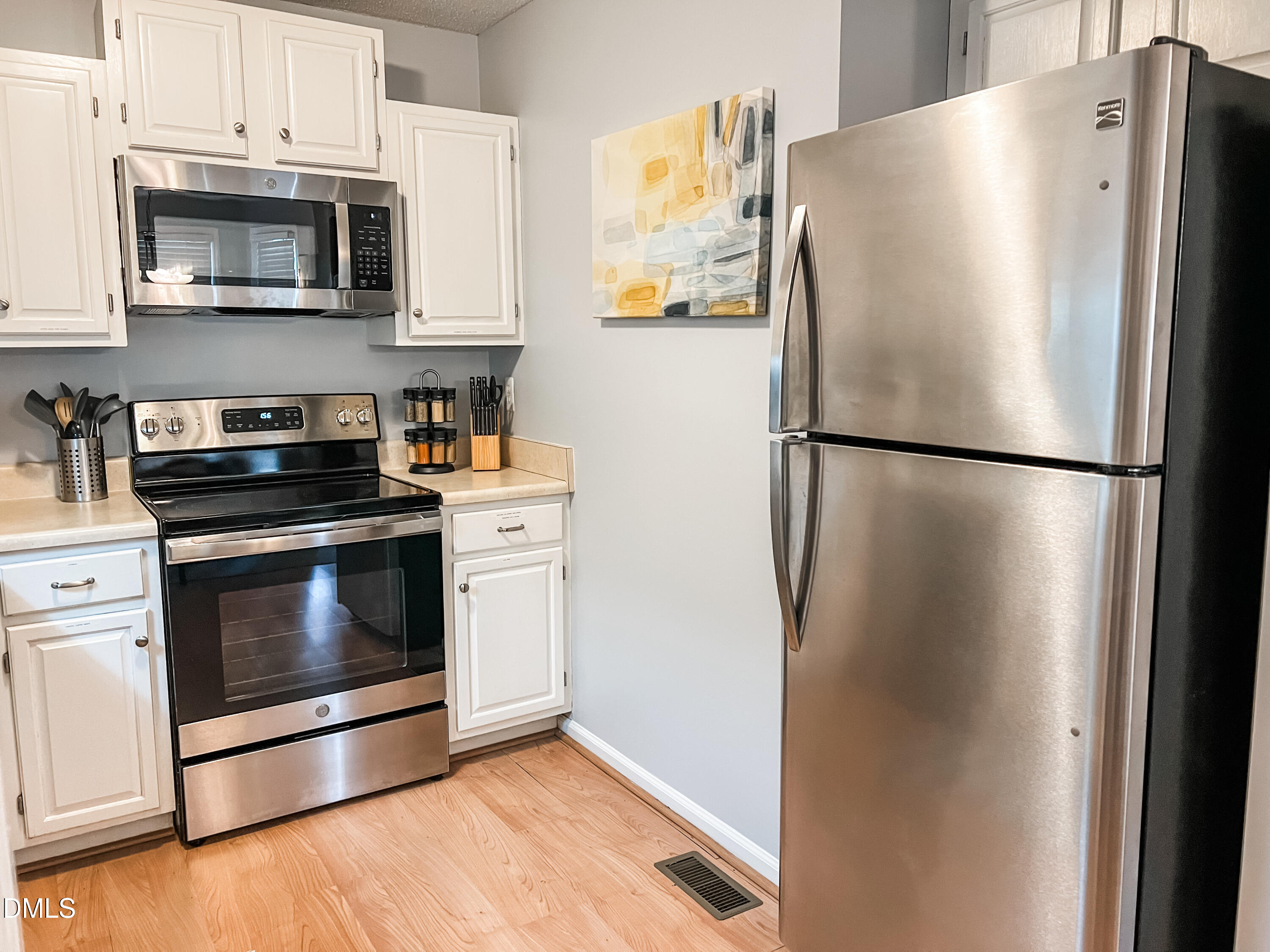 631 Middleton Avenue Property Photo 12