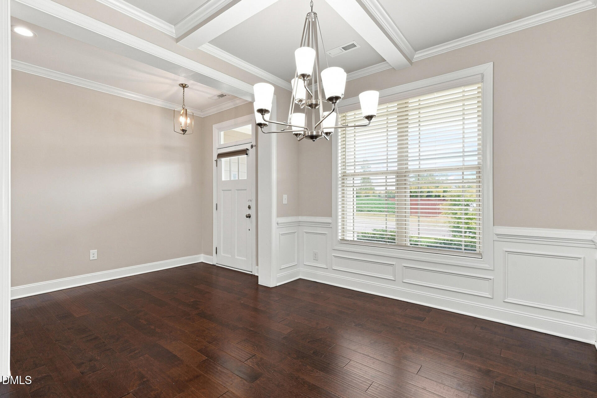 14 Lockhaven Drive Property Photo 4