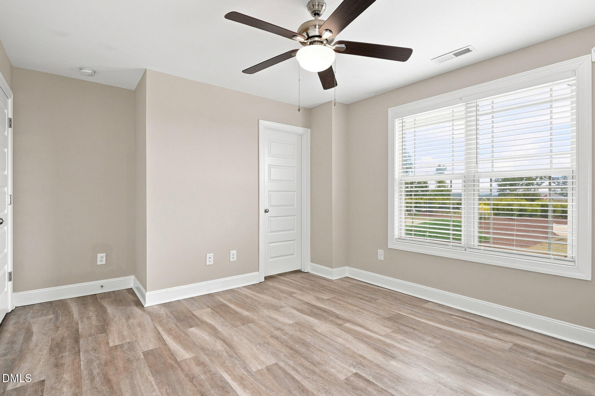 14 Lockhaven Drive Property Photo 16
