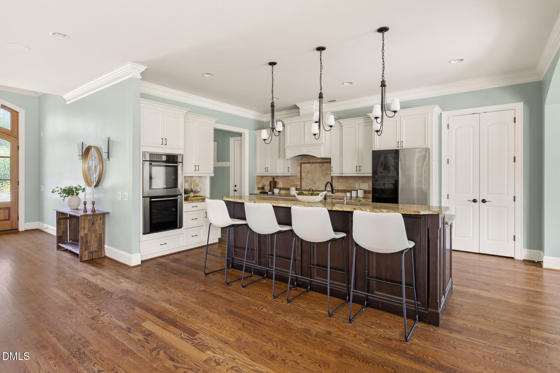 67 Rolling Woods Court Property Photo 8