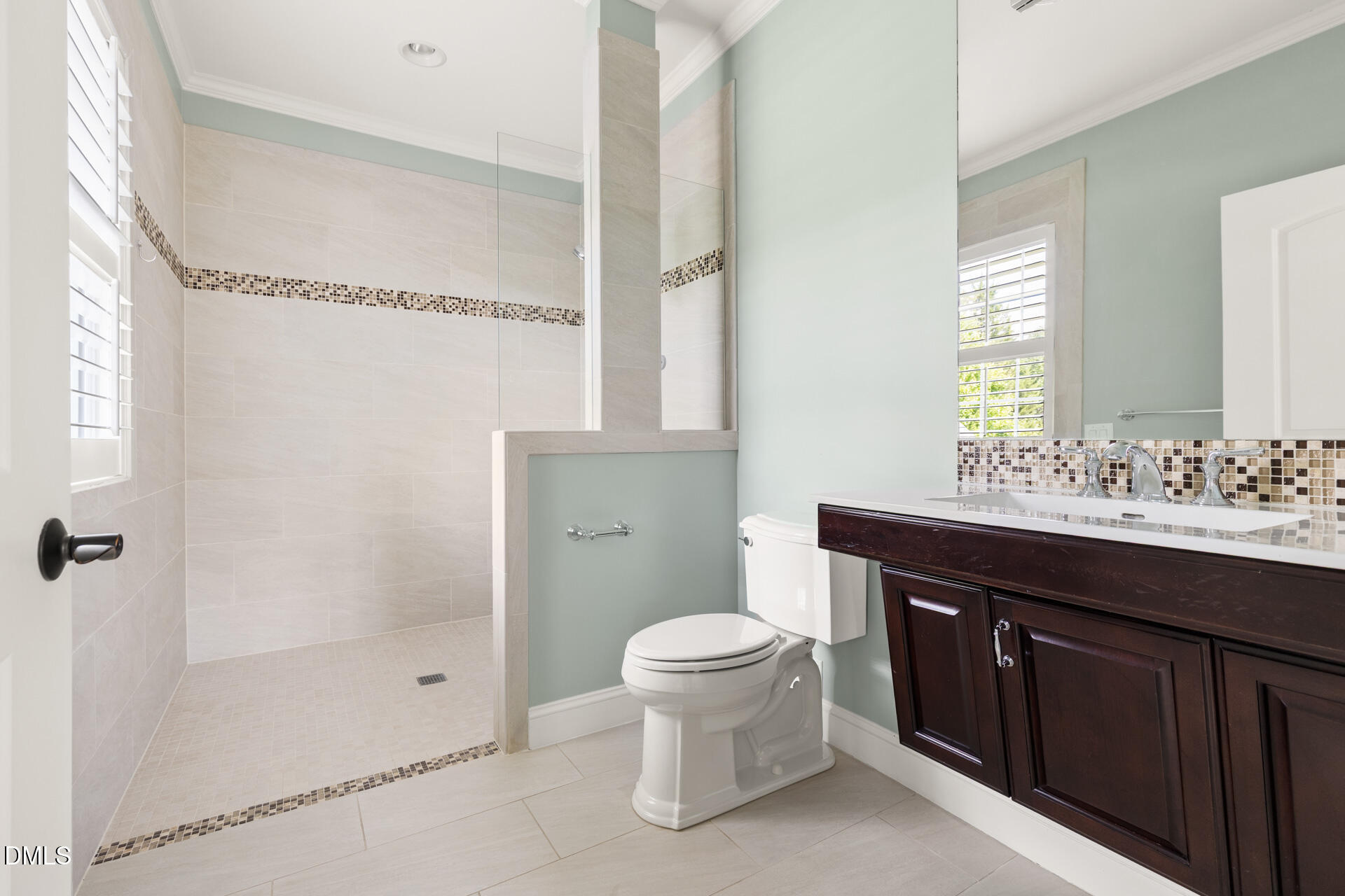 67 Rolling Woods Court Property Photo 28