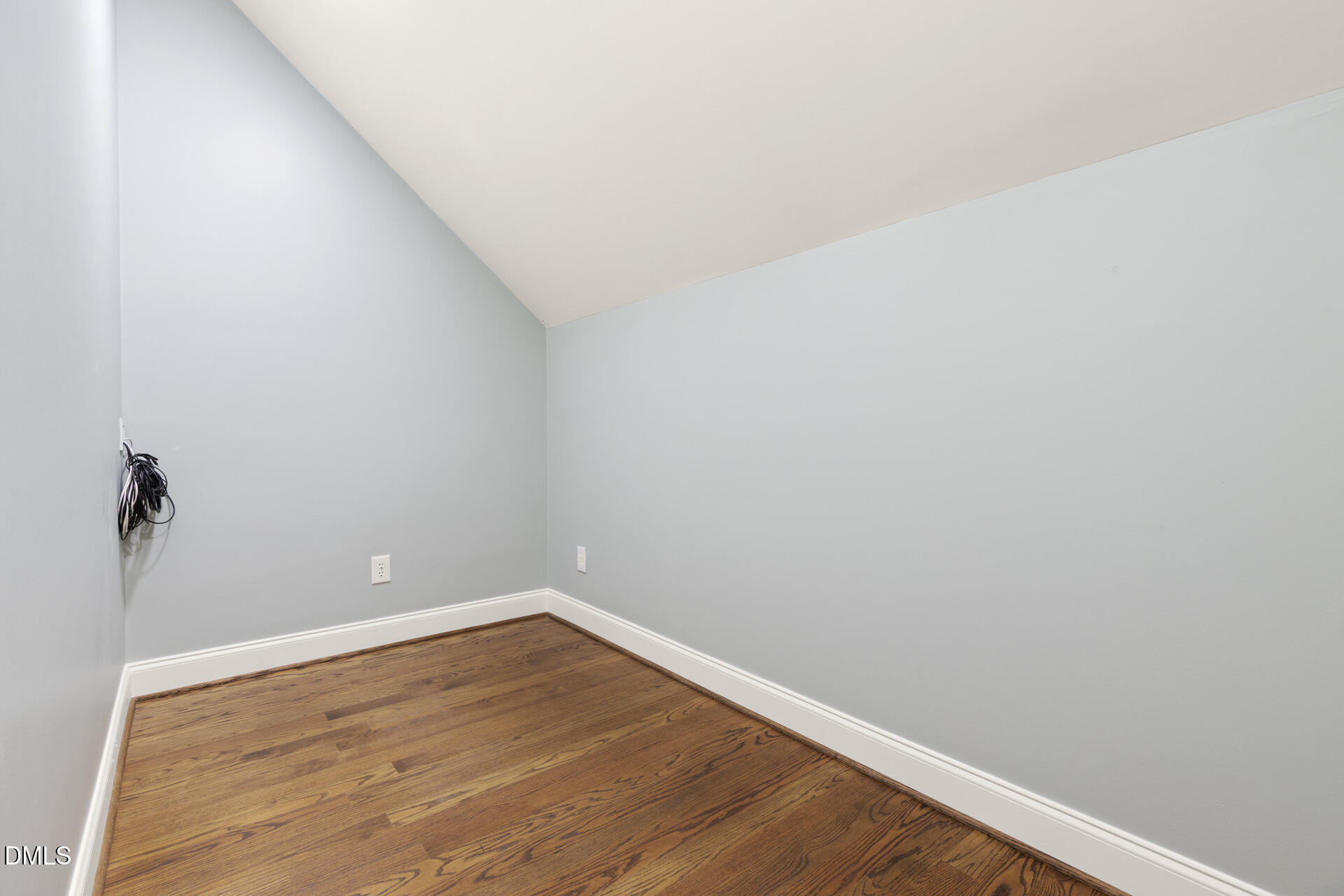 67 Rolling Woods Court Property Photo 34