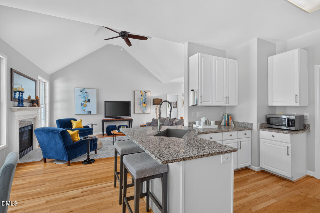 8011 Chatsworth Way Property Photo 17