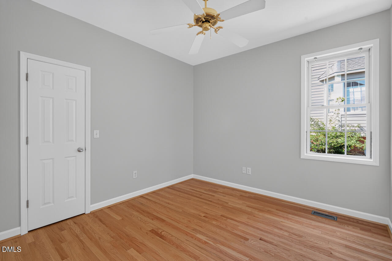 8011 Chatsworth Way Property Photo 35
