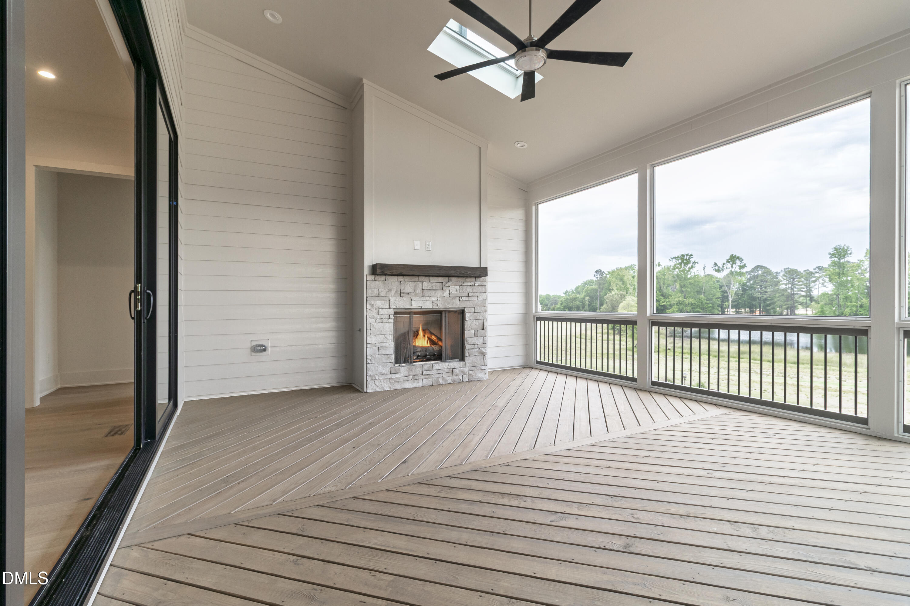 6716 Valley Woods Lane Property Photo 32